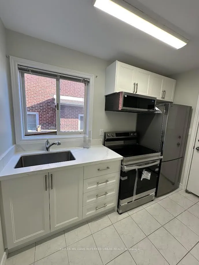 Photo 2 of 1903 Rosebank Road, Pickering, Amberlea — HOMEH