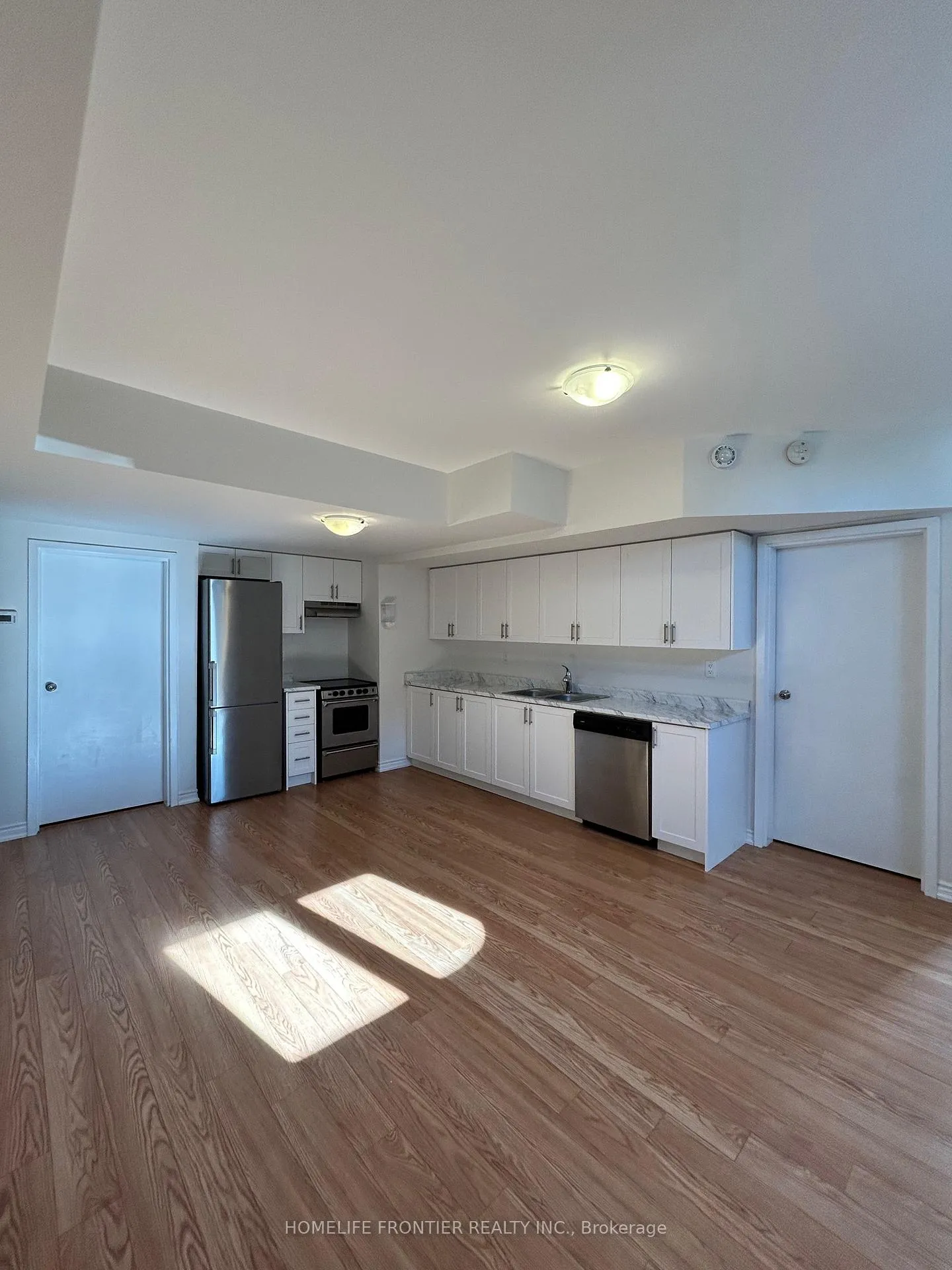Photo 7 of Unit (Lower Level) Unit 1, 2 Valleybrook Road, Barrie, Innis-Shore — HOMEH