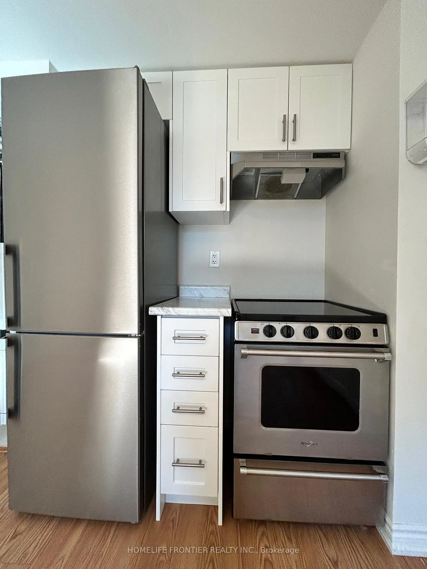 Photo 9 of Unit (Lower Level) Unit 1, 2 Valleybrook Road, Barrie, Innis-Shore — HOMEH