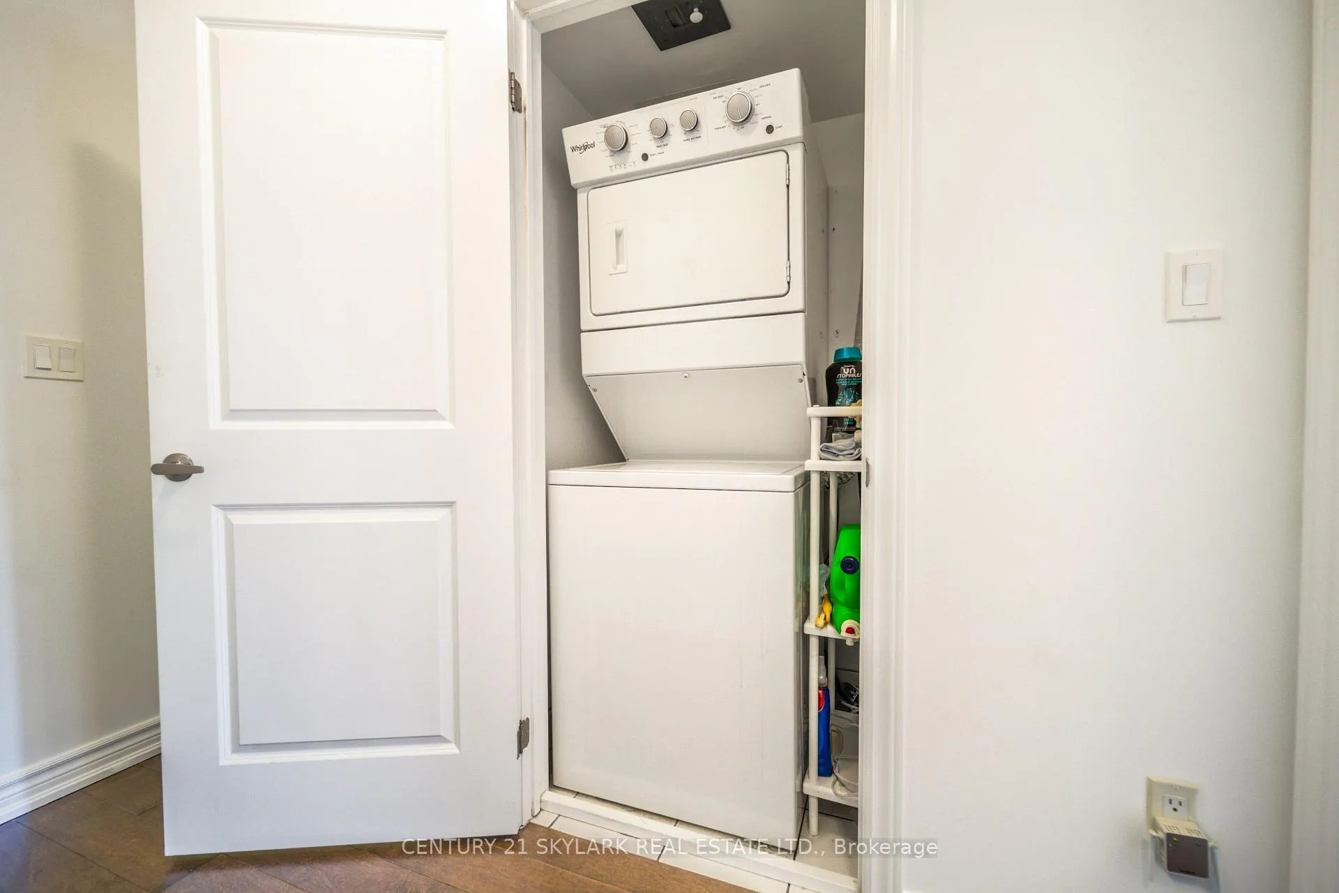 Photo 23 of Unit 6, 196 Pine Grove Road, Vaughan, Islington Woods — HOMEH