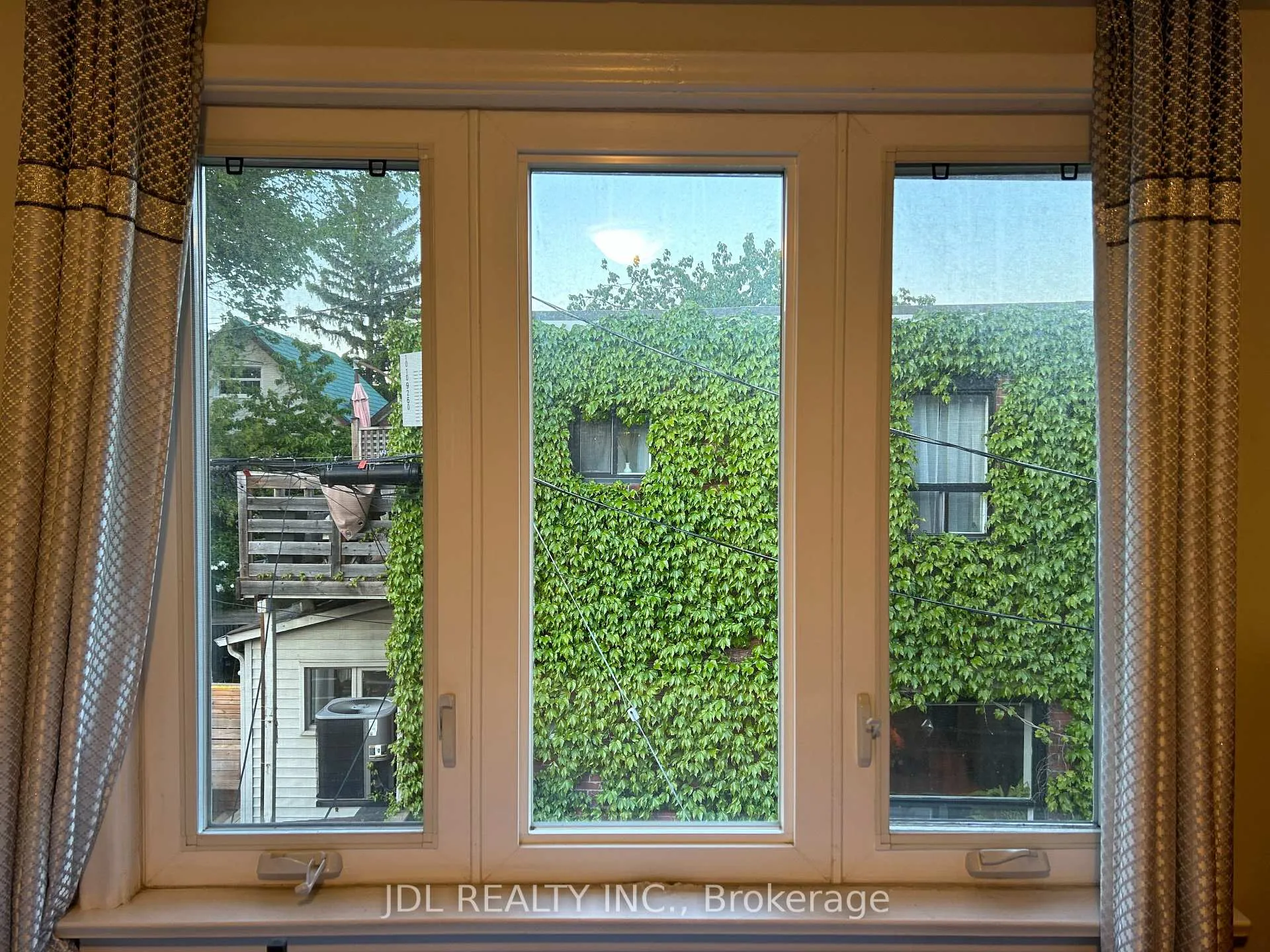Photo 3 of Unit Suite A, 50 Shanly St. Street, Toronto, The Annex — HOMEH