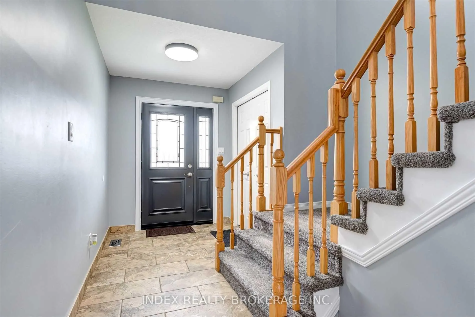 Photo 4 of 94 Blue Lace Crescent, Kitchener — HOMEH