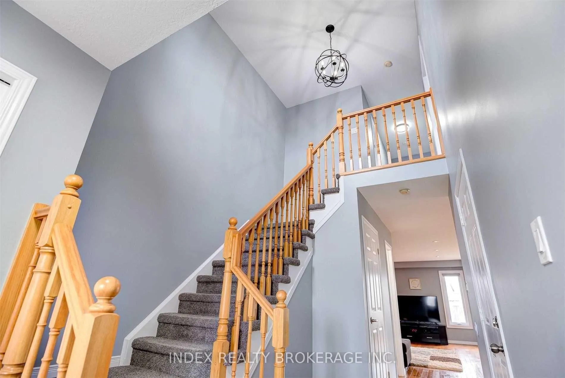 Photo 20 of 94 Blue Lace Crescent, Kitchener — HOMEH