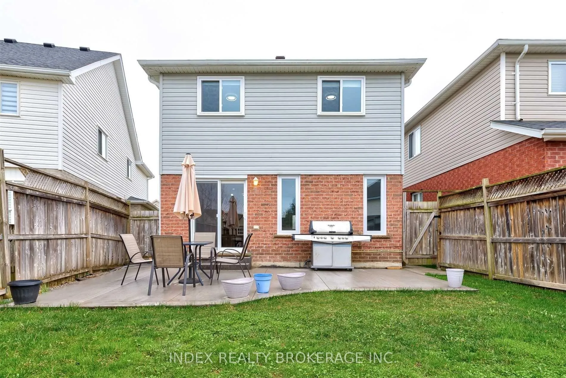 Photo 31 of 94 Blue Lace Crescent, Kitchener — HOMEH