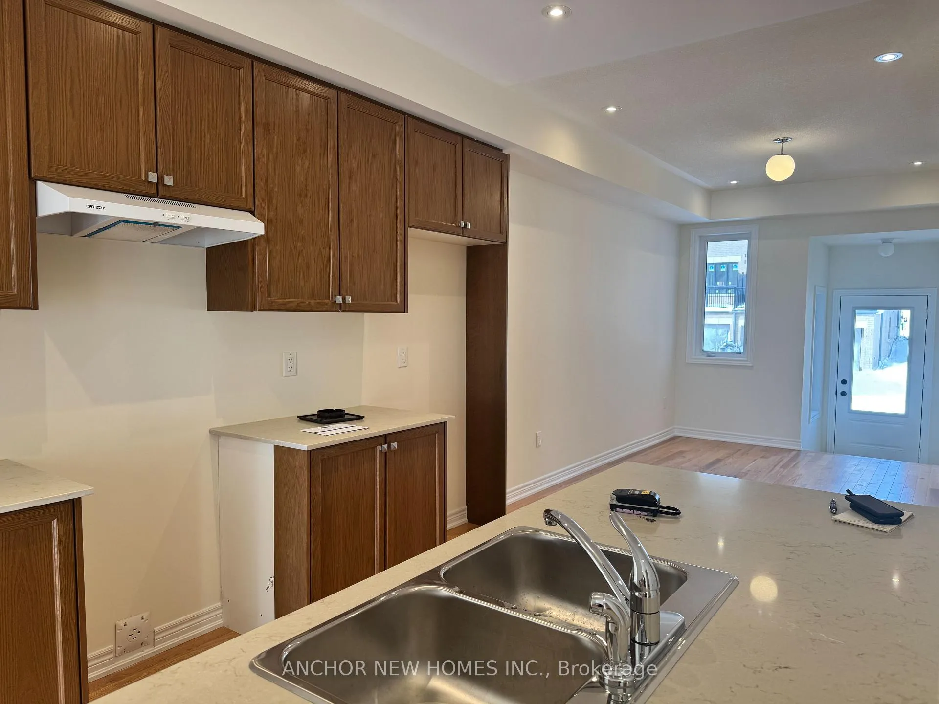 Photo 5 of 2948 Peter Matthews Drive, Pickering, Rural Pickering — HOMEH