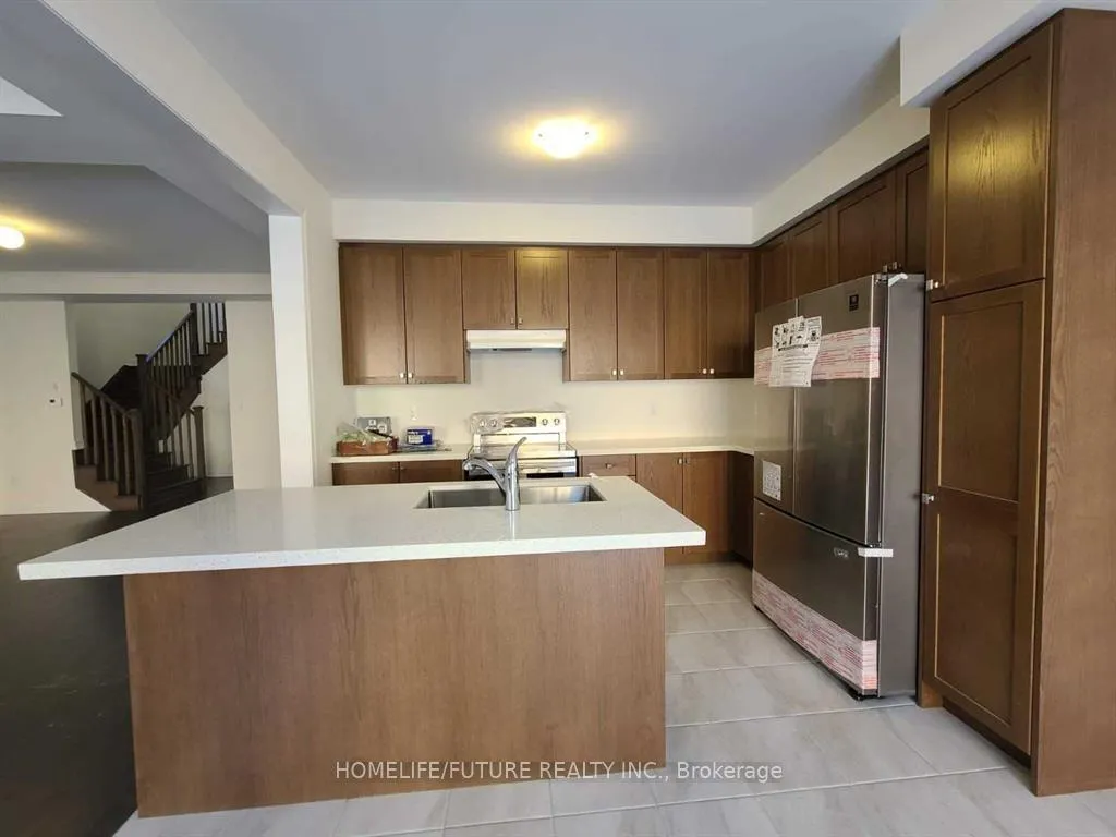 Photo 3 of 1125 Enchanted Crescent, Pickering, Rural Pickering — HOMEH