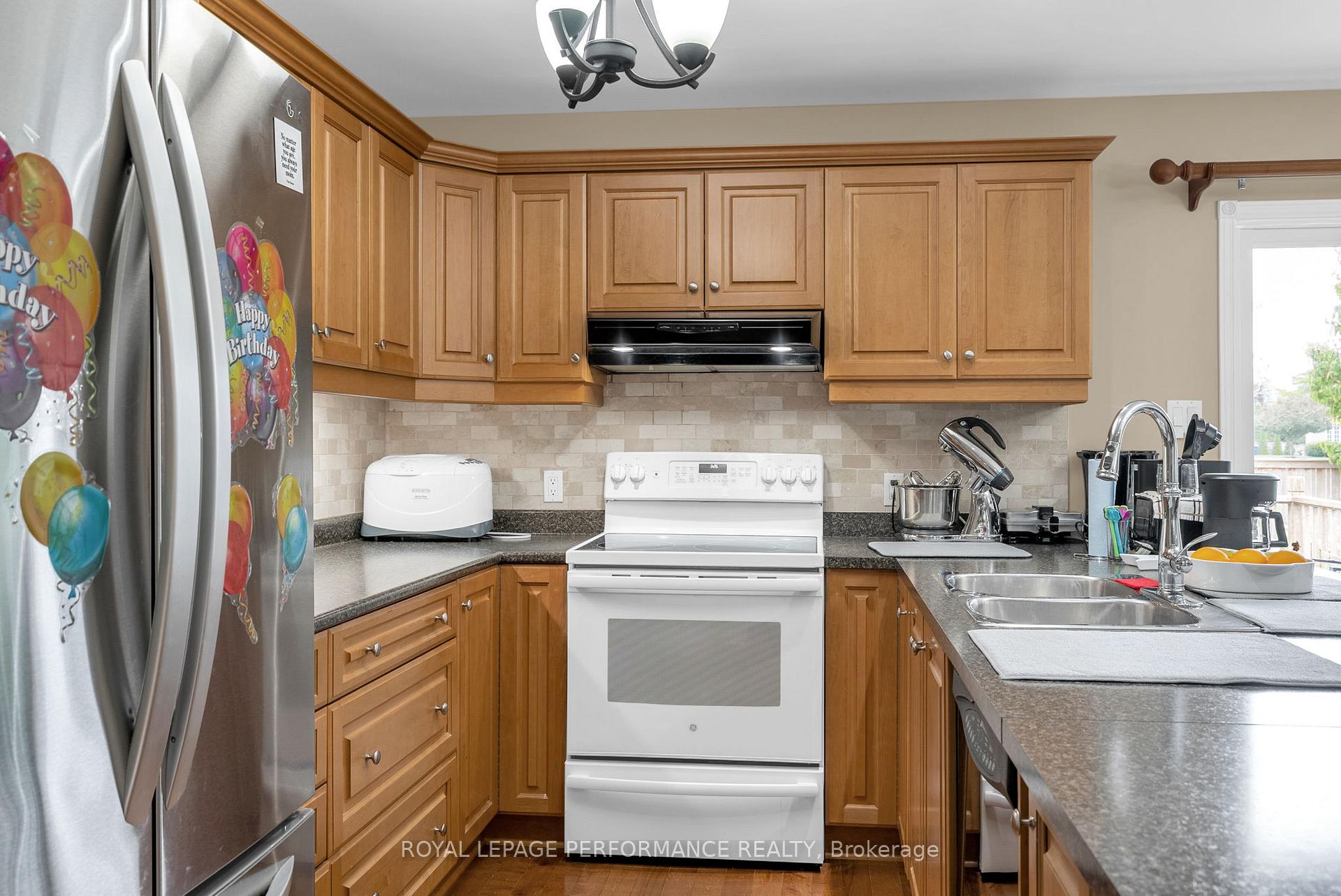 Photo 17 of 541 Dean Drive, Cornwall — HOMEH
