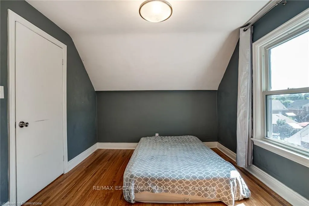 Photo 21 of 51 Ipswich Road, Hamilton, Rosedale — HOMEH