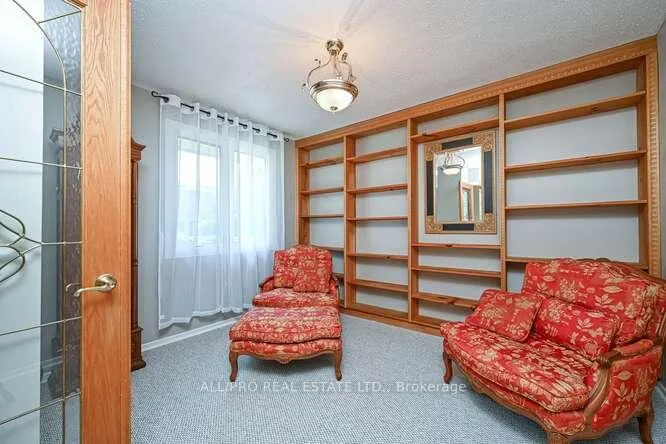 Photo 7 of 56 Jackson Court, Ottawa, Kanata - Beaverbrook — HOMEH