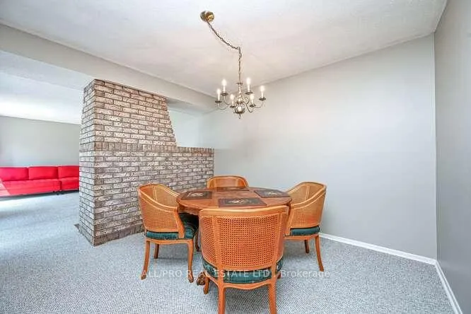 Photo 9 of 56 Jackson Court, Ottawa, Kanata - Beaverbrook — HOMEH