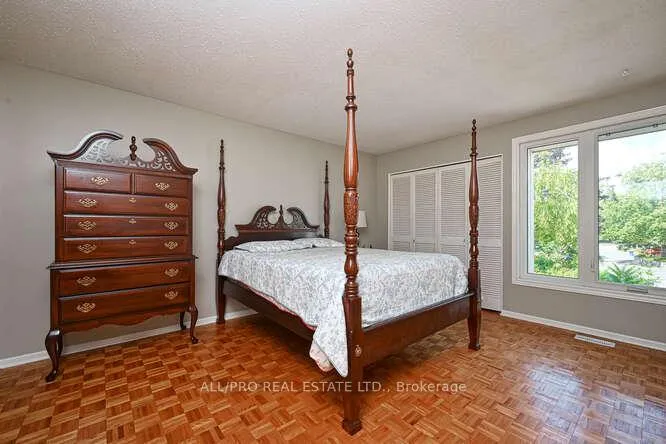 Photo 19 of 56 Jackson Court, Ottawa, Kanata - Beaverbrook — HOMEH