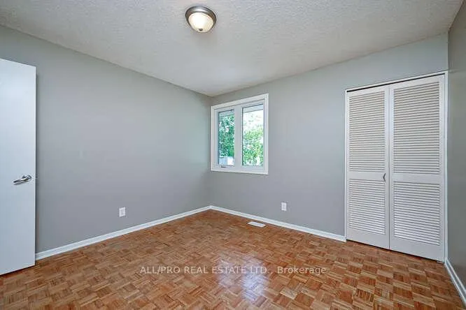 Photo 22 of 56 Jackson Court, Ottawa, Kanata - Beaverbrook — HOMEH