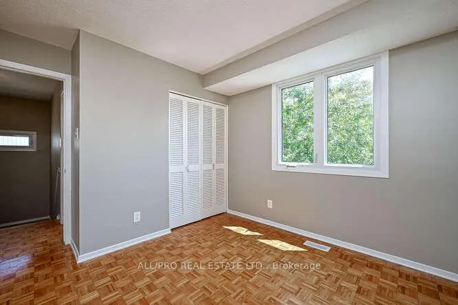 Photo 24 of 56 Jackson Court, Ottawa, Kanata - Beaverbrook — HOMEH