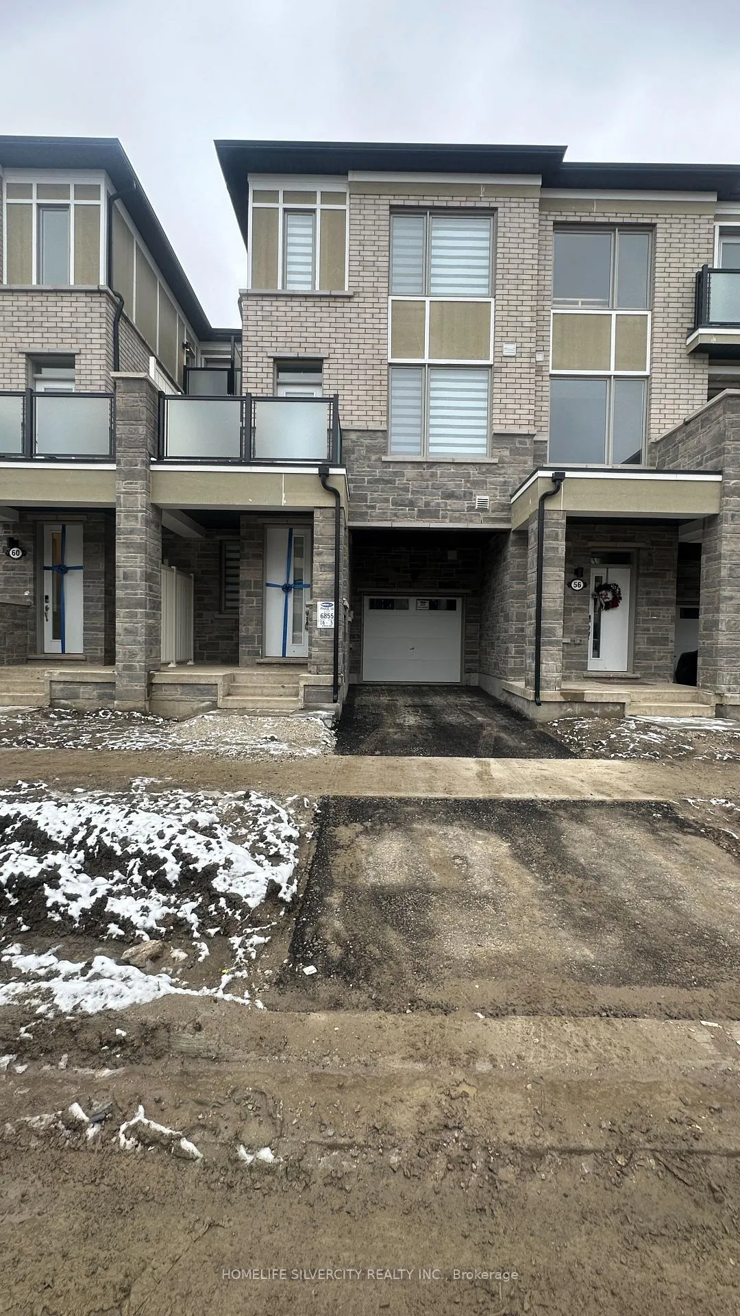 Front of 58 Melmar Street S