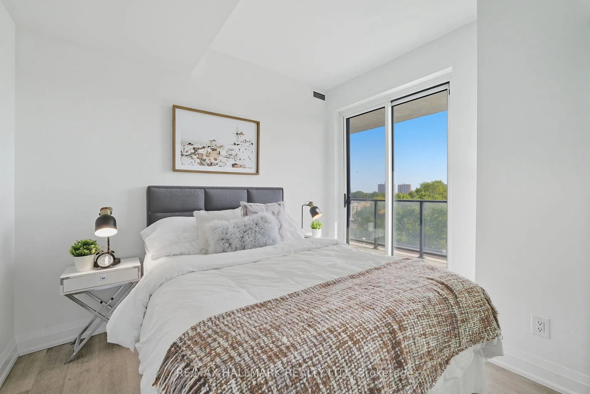 Photo 15 of Unit 513, 2369 Danforth Avenue, Toronto, East End-Danforth — HOMEH