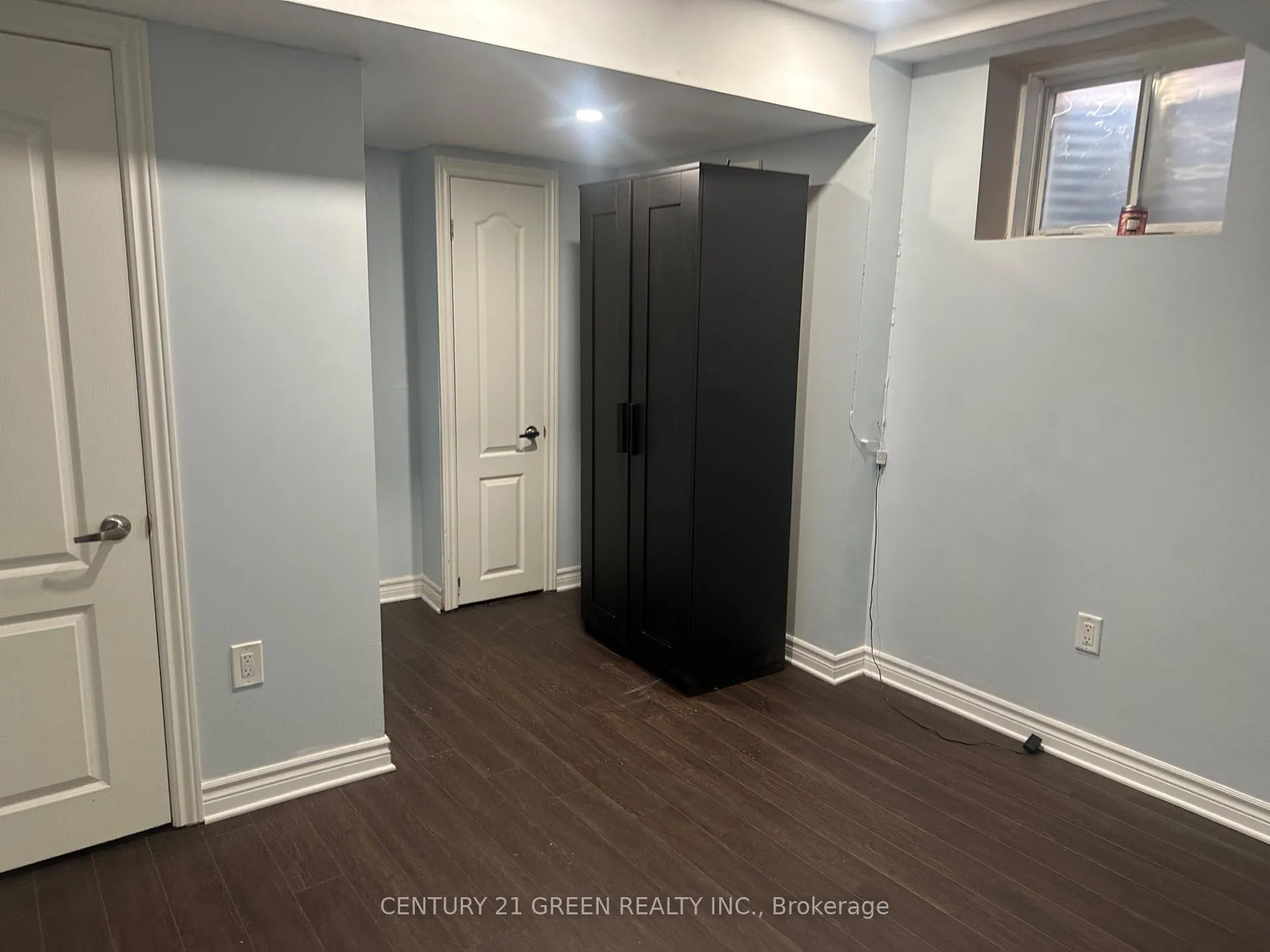 Photo 8 of Unit Basement, 912 Paupst Place, Milton, Willmott — HOMEH