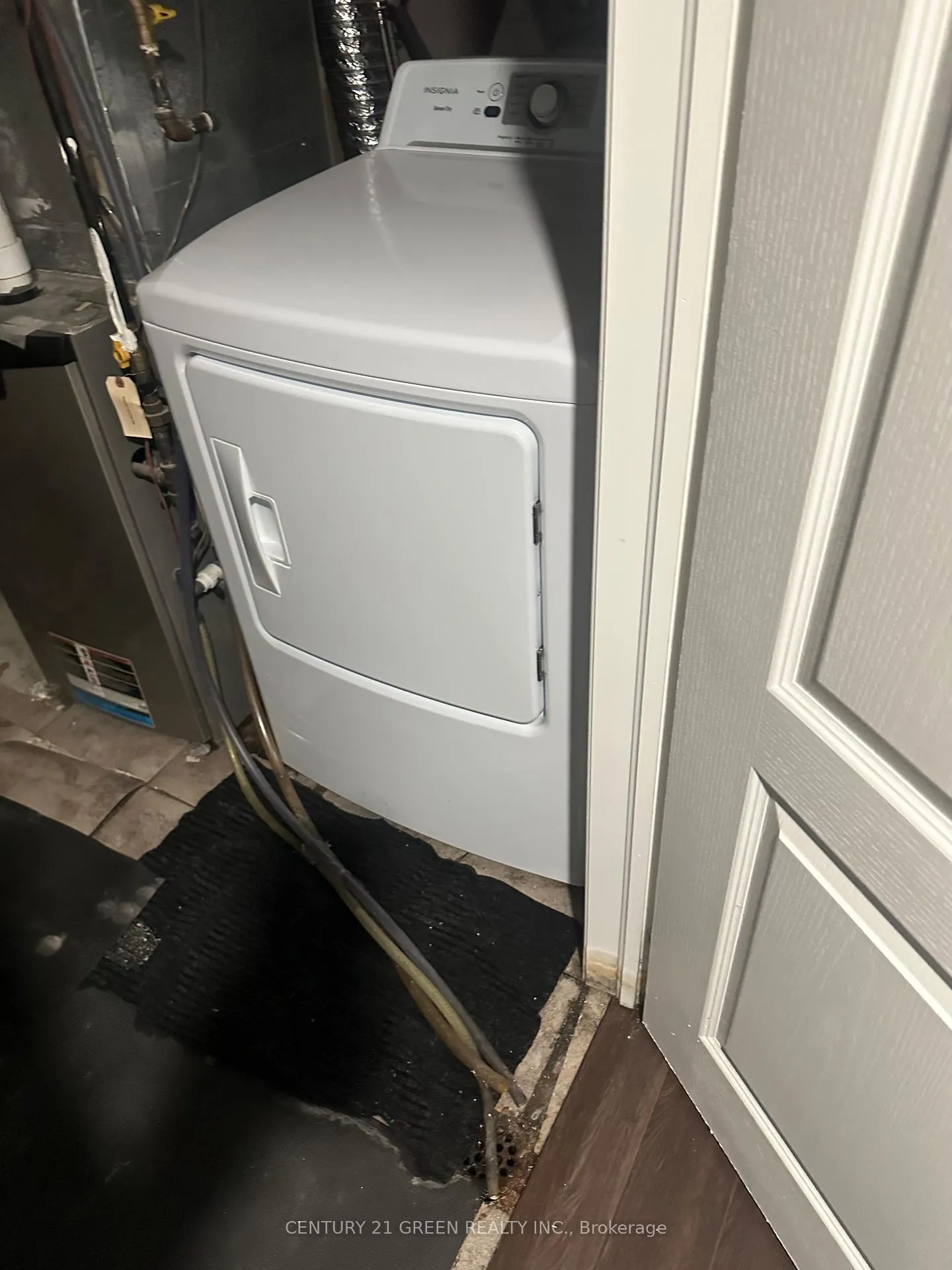 Photo 9 of Unit Basement, 912 Paupst Place, Milton, Willmott — HOMEH
