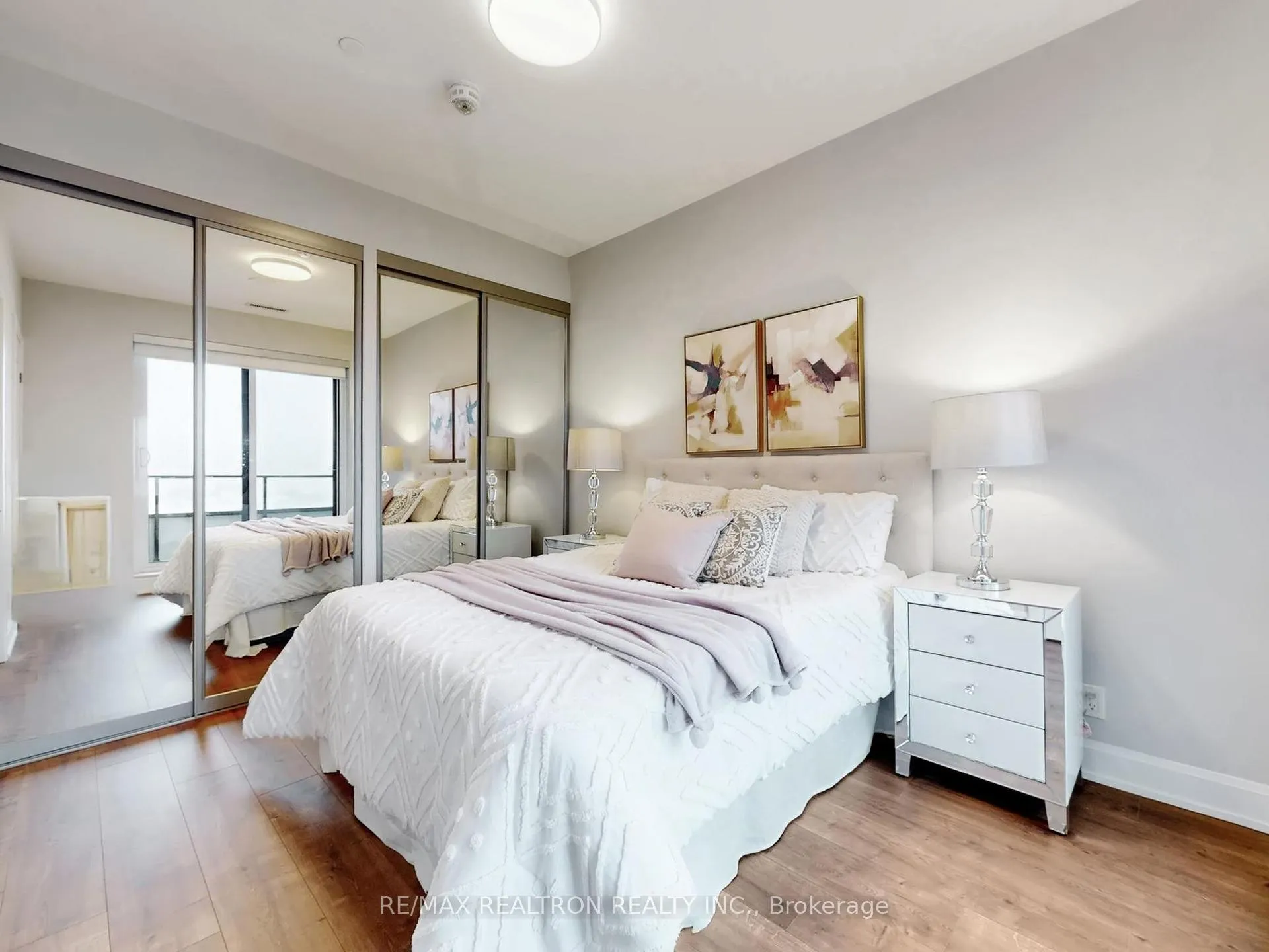 Photo 17 of Unit 1010, 38 Water Walk Drive, Markham, Unionville — HOMEH