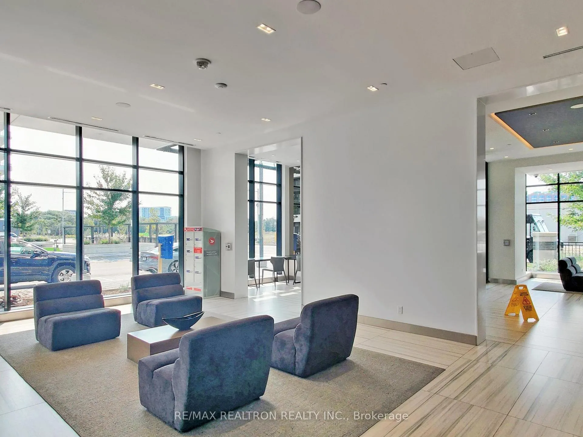 Photo 23 of Unit 1010, 38 Water Walk Drive, Markham, Unionville — HOMEH