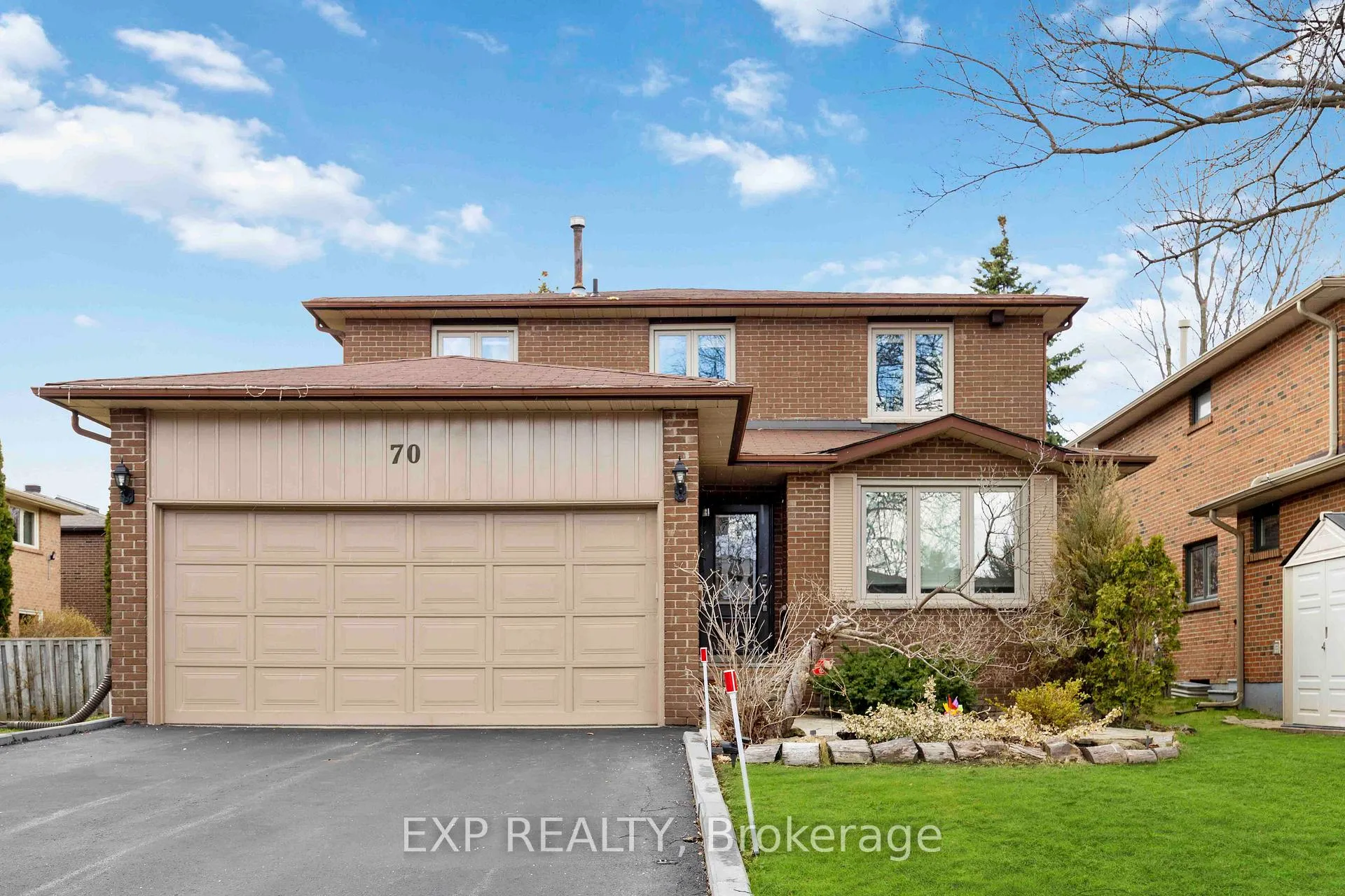 Photo 1 of 70 Gretman Crescent, Markham, Aileen-Willowbrook — HOMEH