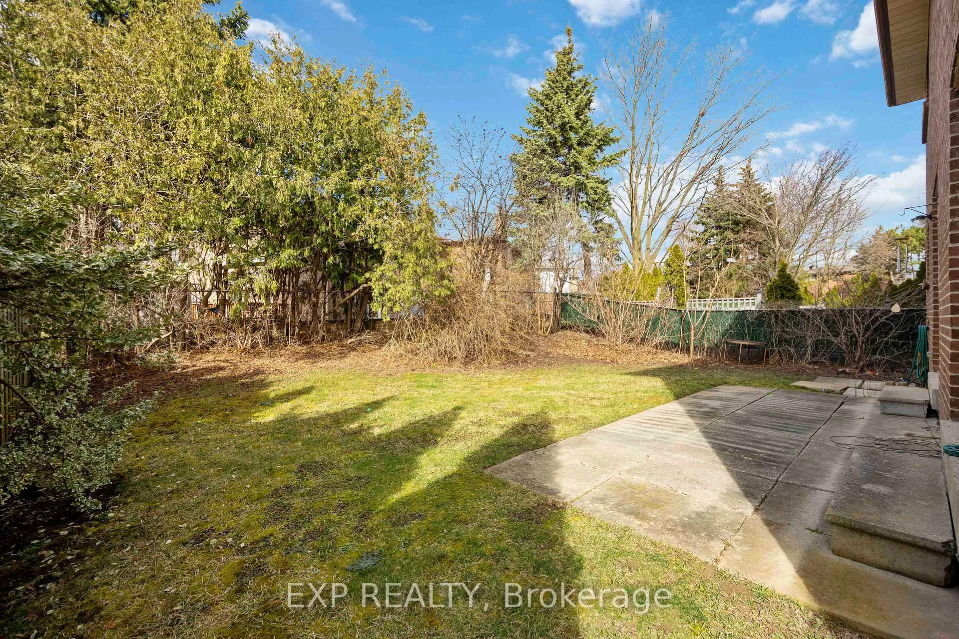 Photo 29 of 70 Gretman Crescent, Markham, Aileen-Willowbrook — HOMEH