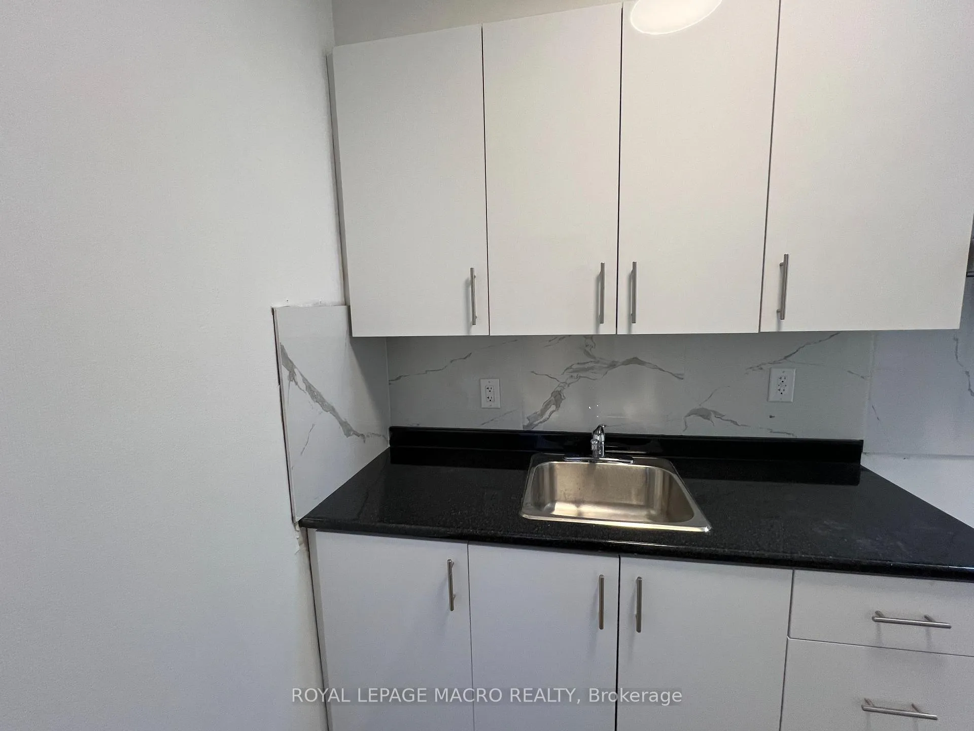 Photo 18 of Unit 3, 660 Main Street, Hamilton, St. Clair — HOMEH