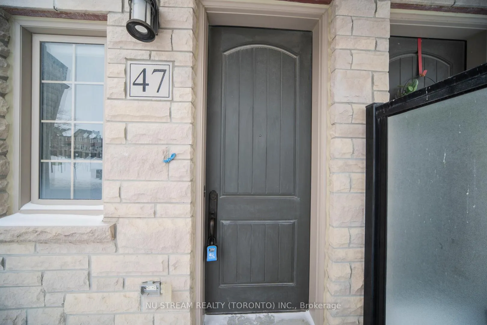 Photo 2 of 47 New Yorkton Avenue, Markham, Angus Glen — HOMEH