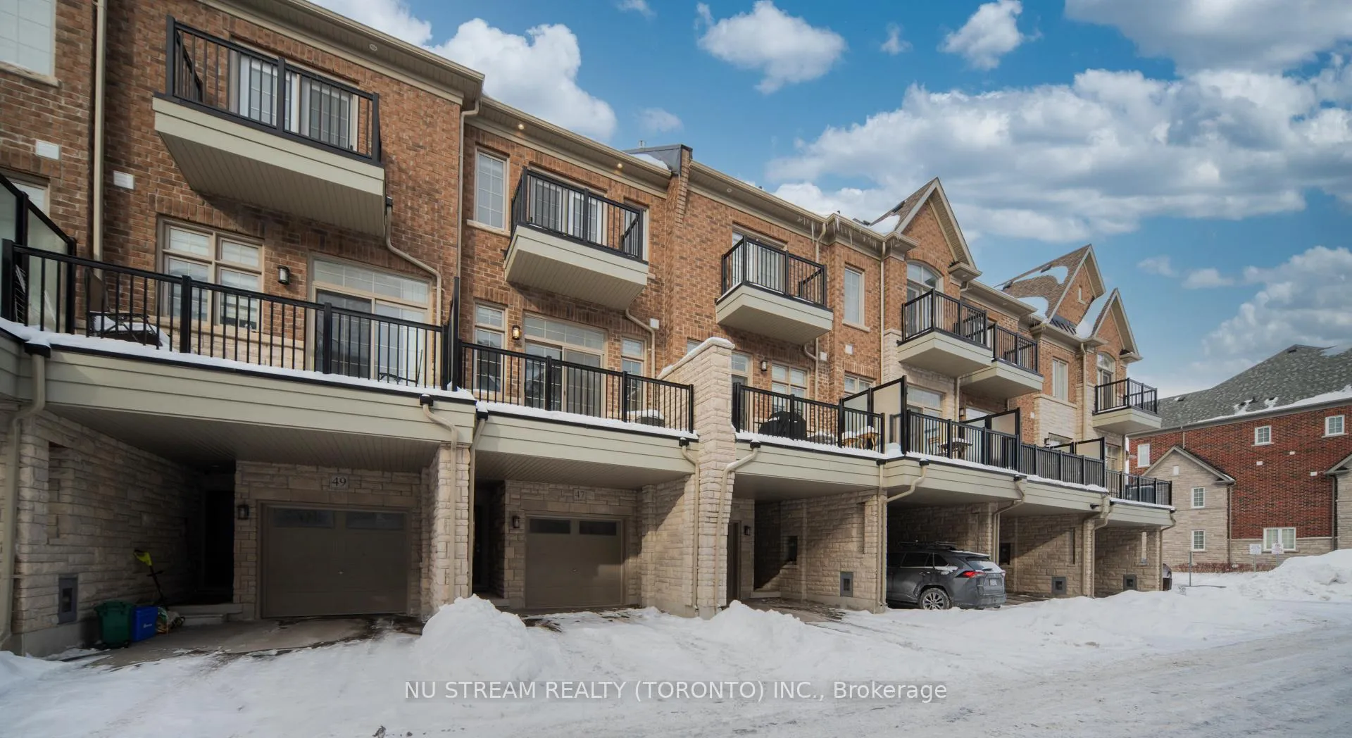 Photo 27 of 47 New Yorkton Avenue, Markham, Angus Glen — HOMEH