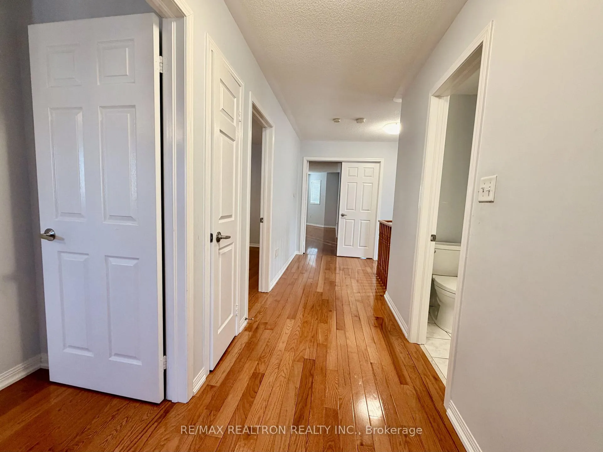 Photo 18 of 8 Holman Court, Whitby, Williamsburg — HOMEH