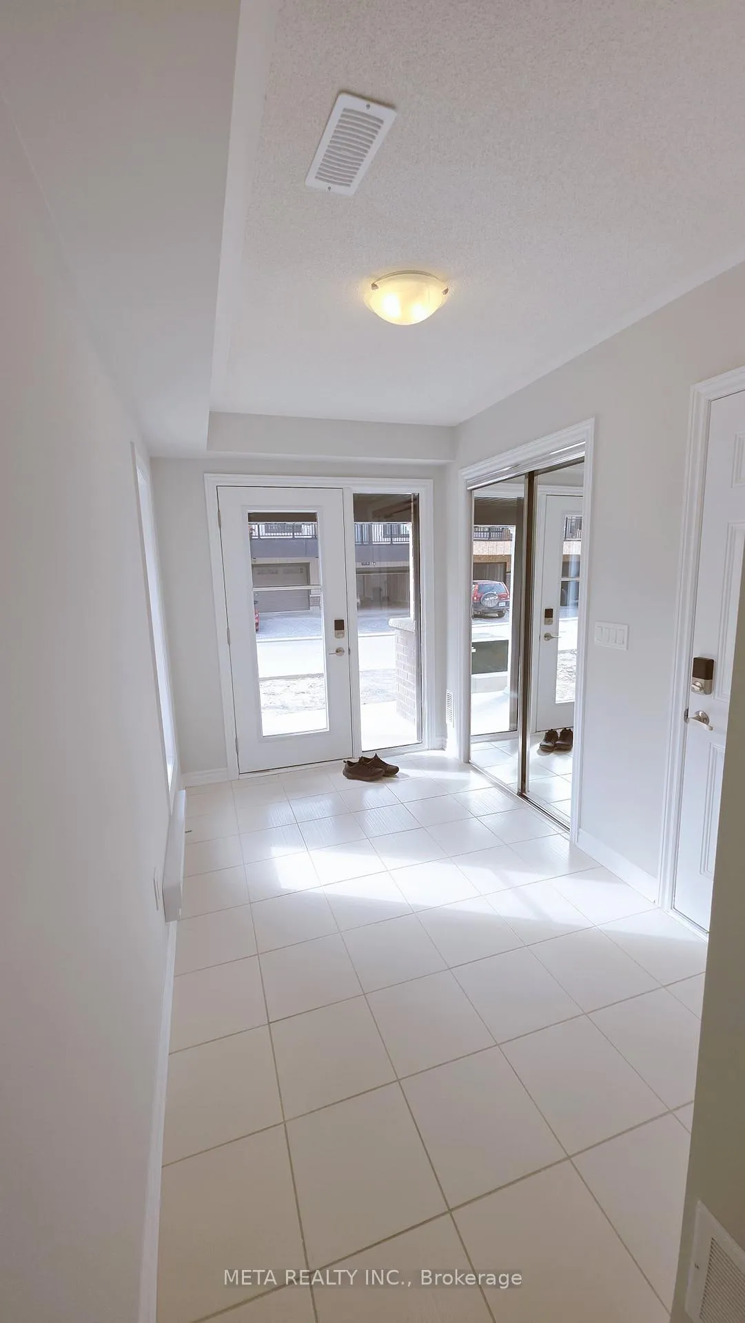 Photo 9 of 1138 greentree Path, Oshawa, Kedron — HOMEH