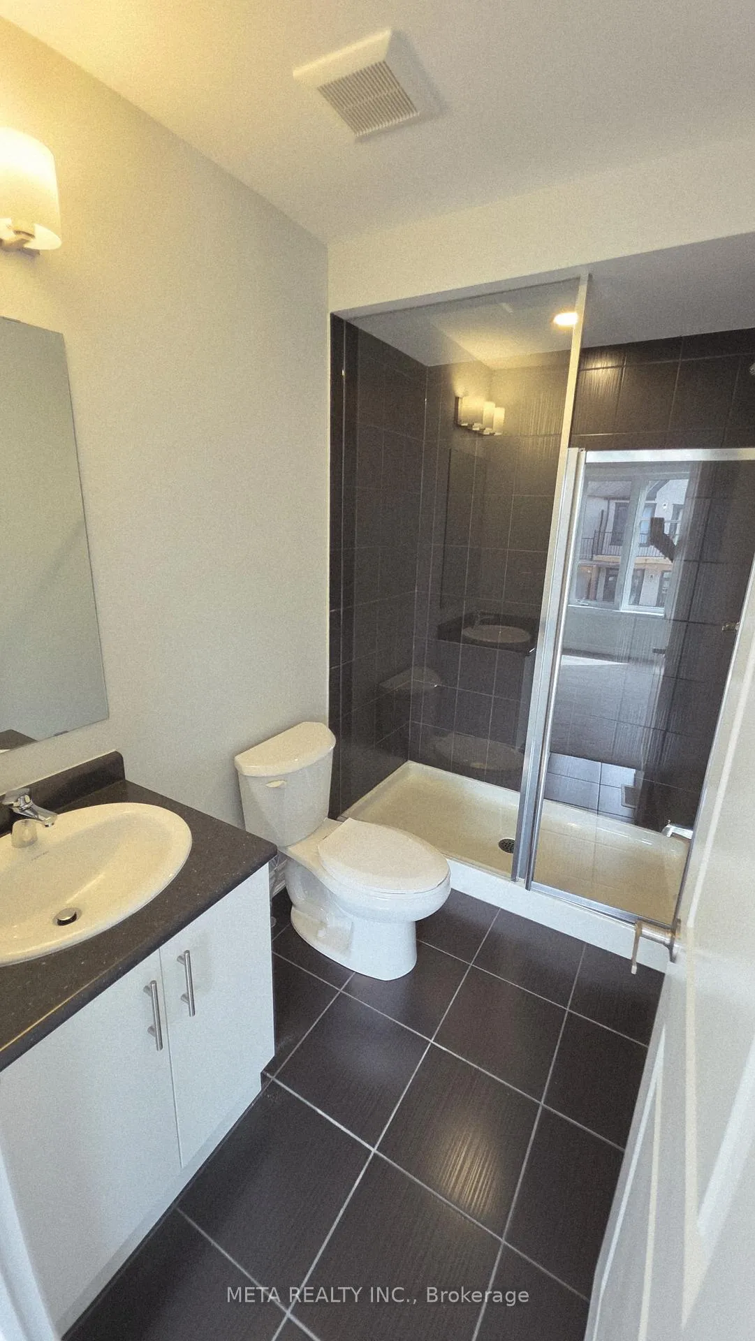 Photo 11 of 1138 greentree Path, Oshawa, Kedron — HOMEH
