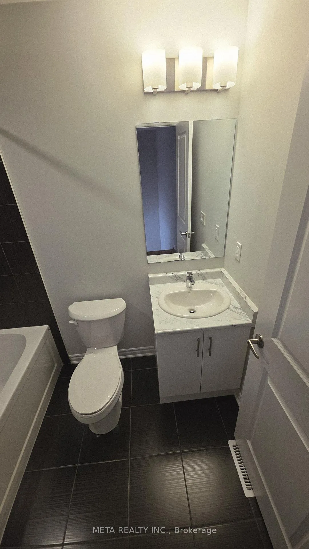 Photo 20 of 1138 greentree Path, Oshawa, Kedron — HOMEH