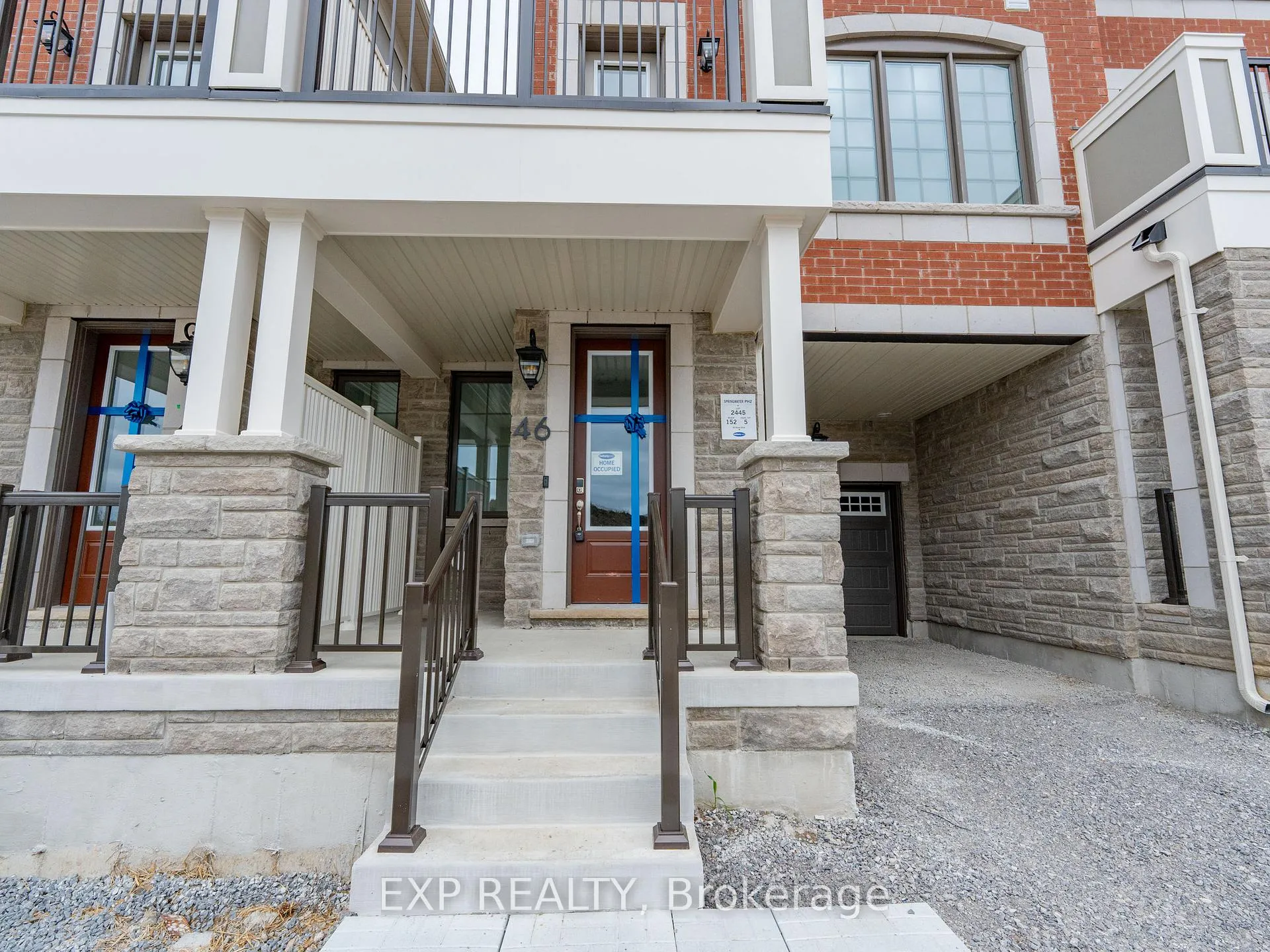 Photo 3 of 46 Azure Drive, Markham, Rural Markham — HOMEH