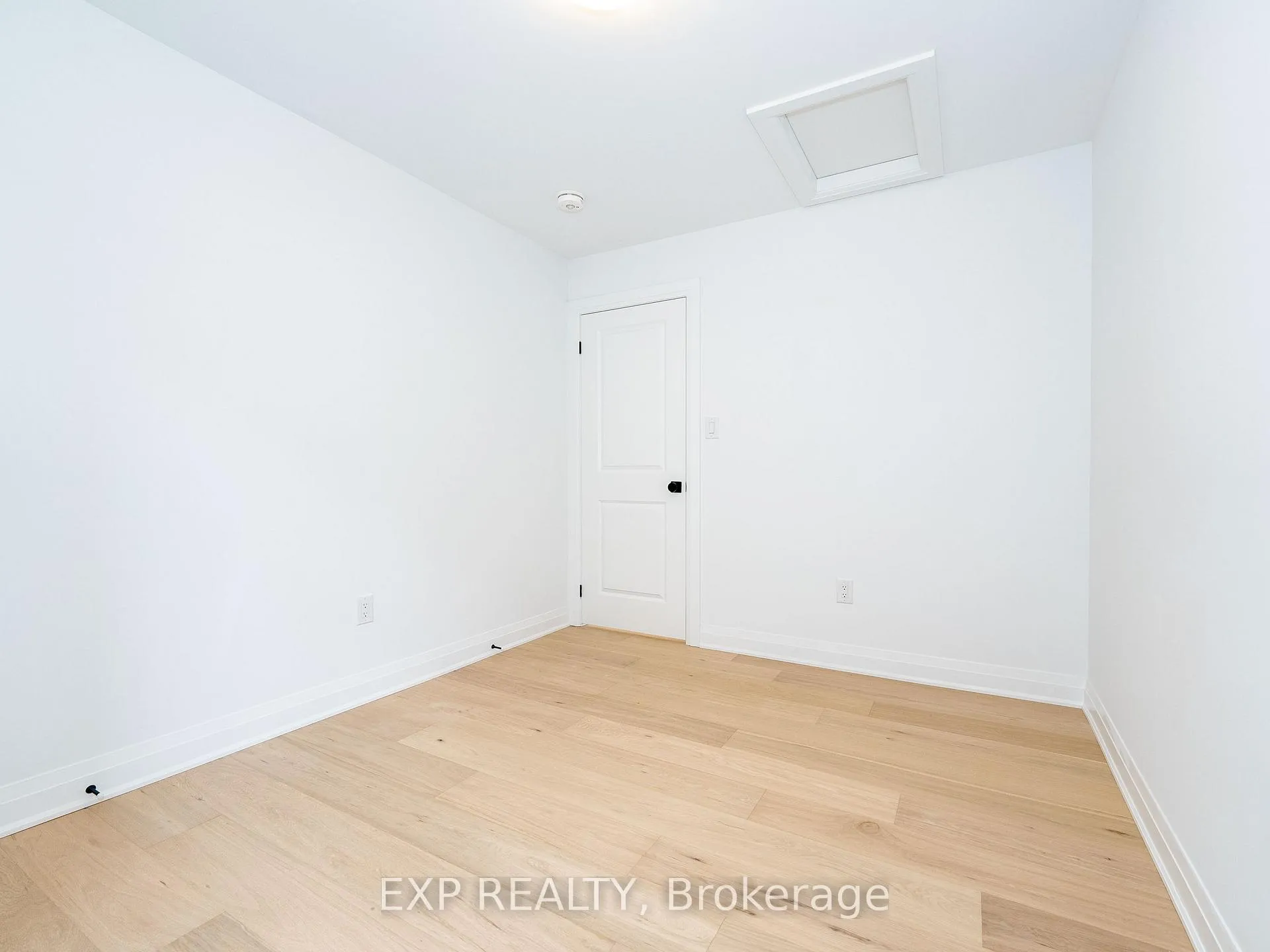 Photo 27 of 46 Azure Drive, Markham, Rural Markham — HOMEH