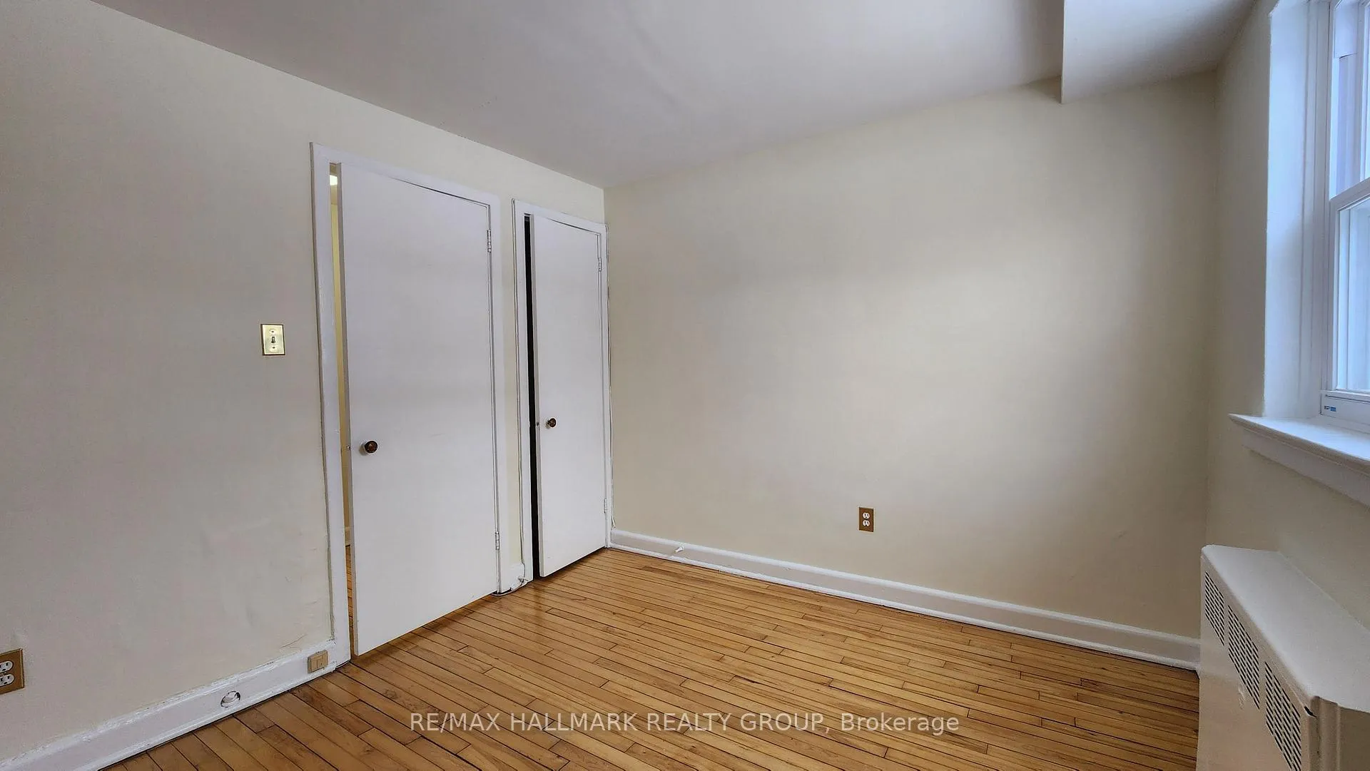Photo 24 of Unit 2, 33 Commanda Way, Ottawa, Lindenlea — HOMEH