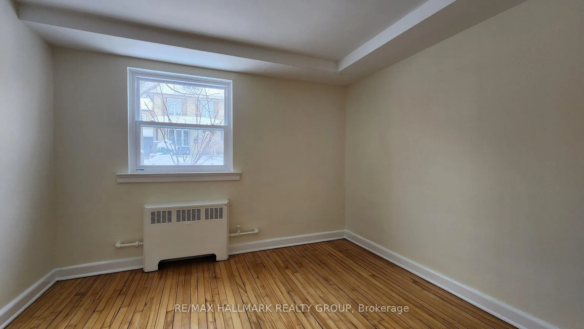 Photo 26 of Unit 2, 33 Commanda Way, Ottawa, Lindenlea — HOMEH