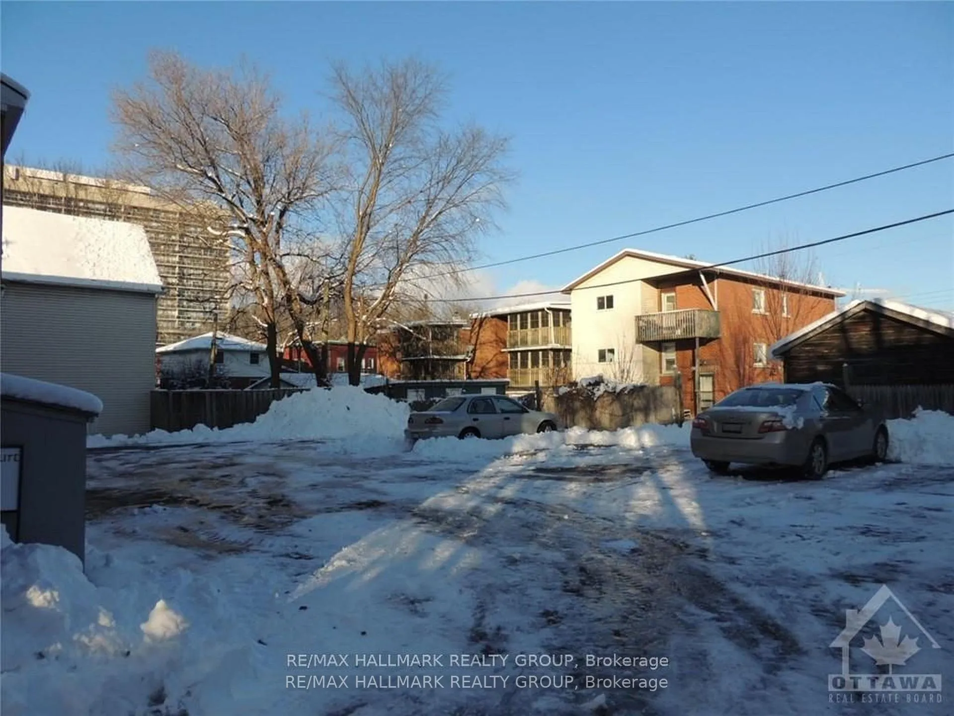 Photo 35 of Unit 2, 33 Commanda Way, Ottawa, Lindenlea — HOMEH