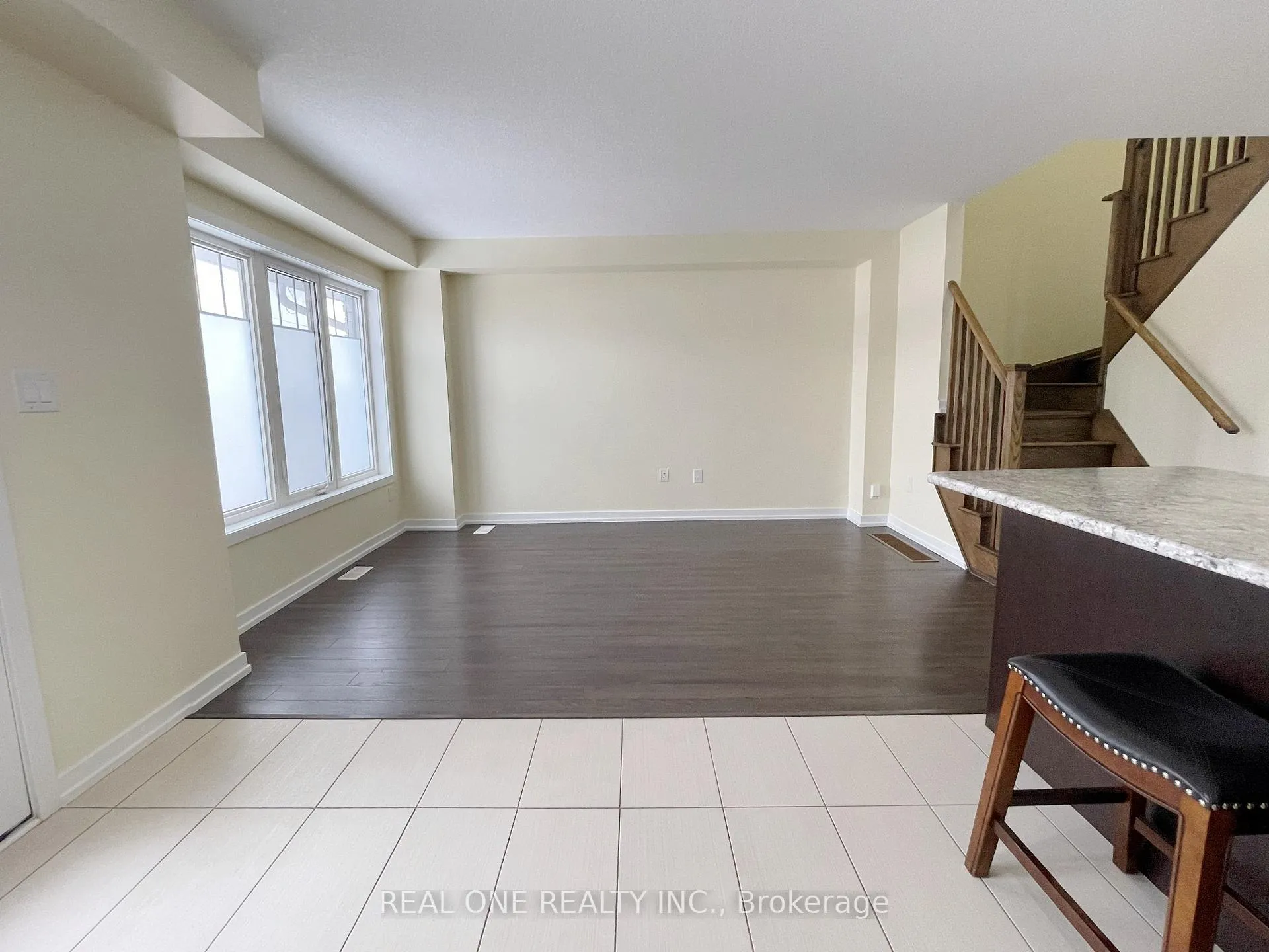 Photo 17 of 7 Hedges Crescent, Hamilton, Stoney Creek Mountain — HOMEH