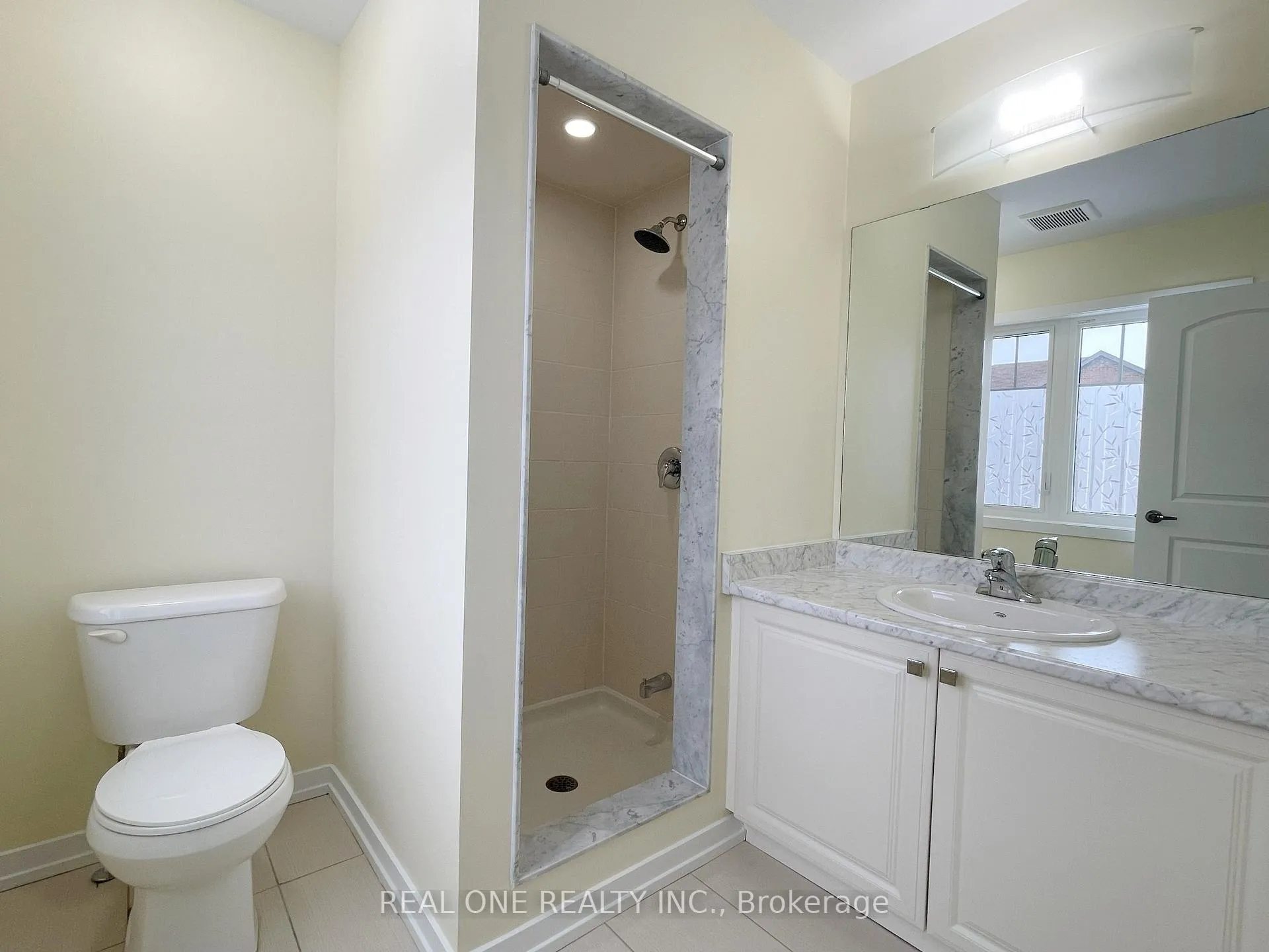 Photo 22 of 7 Hedges Crescent, Hamilton, Stoney Creek Mountain — HOMEH