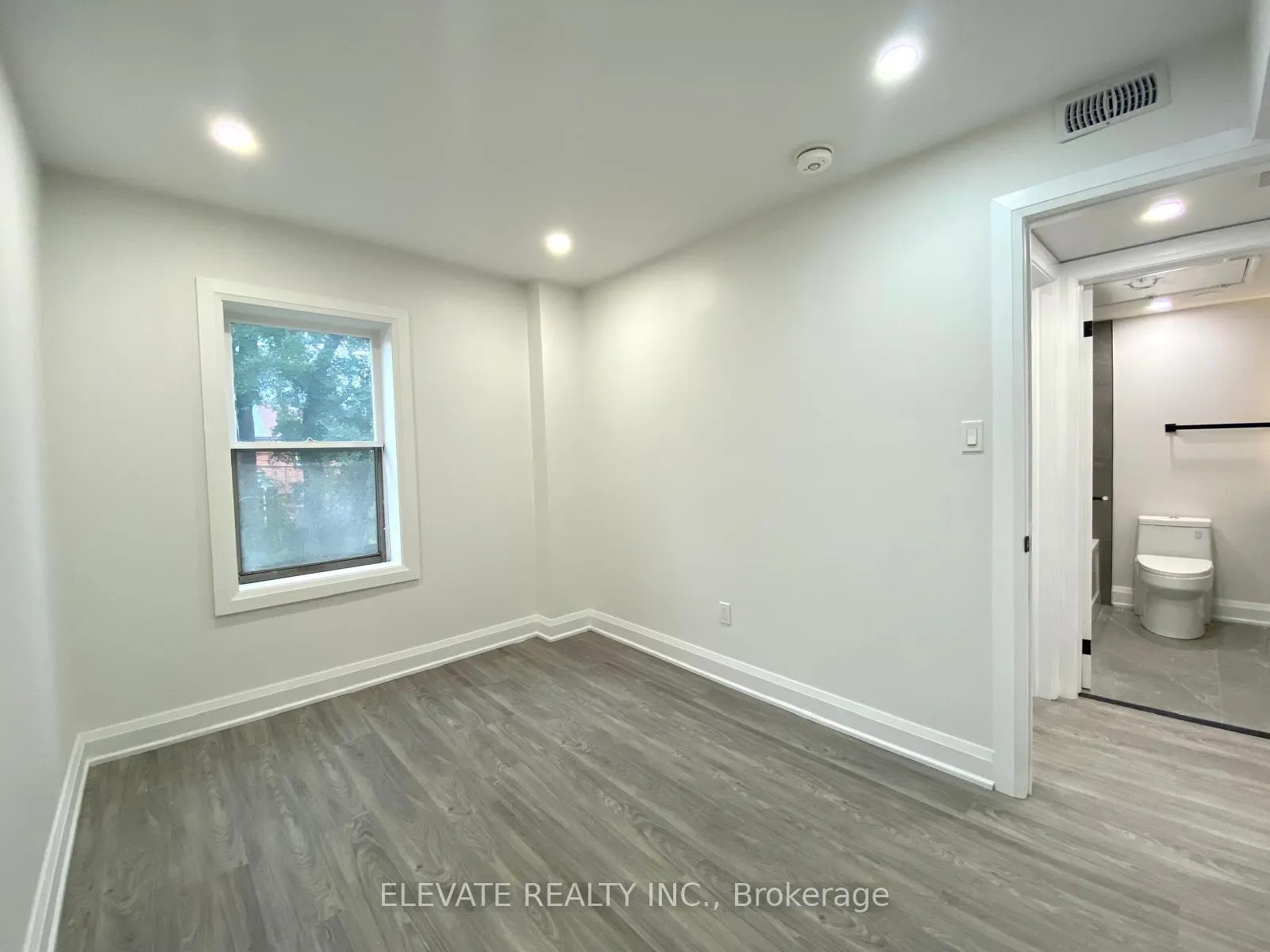 Photo 10 of Unit 2, 19 Lesmount Avenue, Toronto, Danforth Village-East York — HOMEH