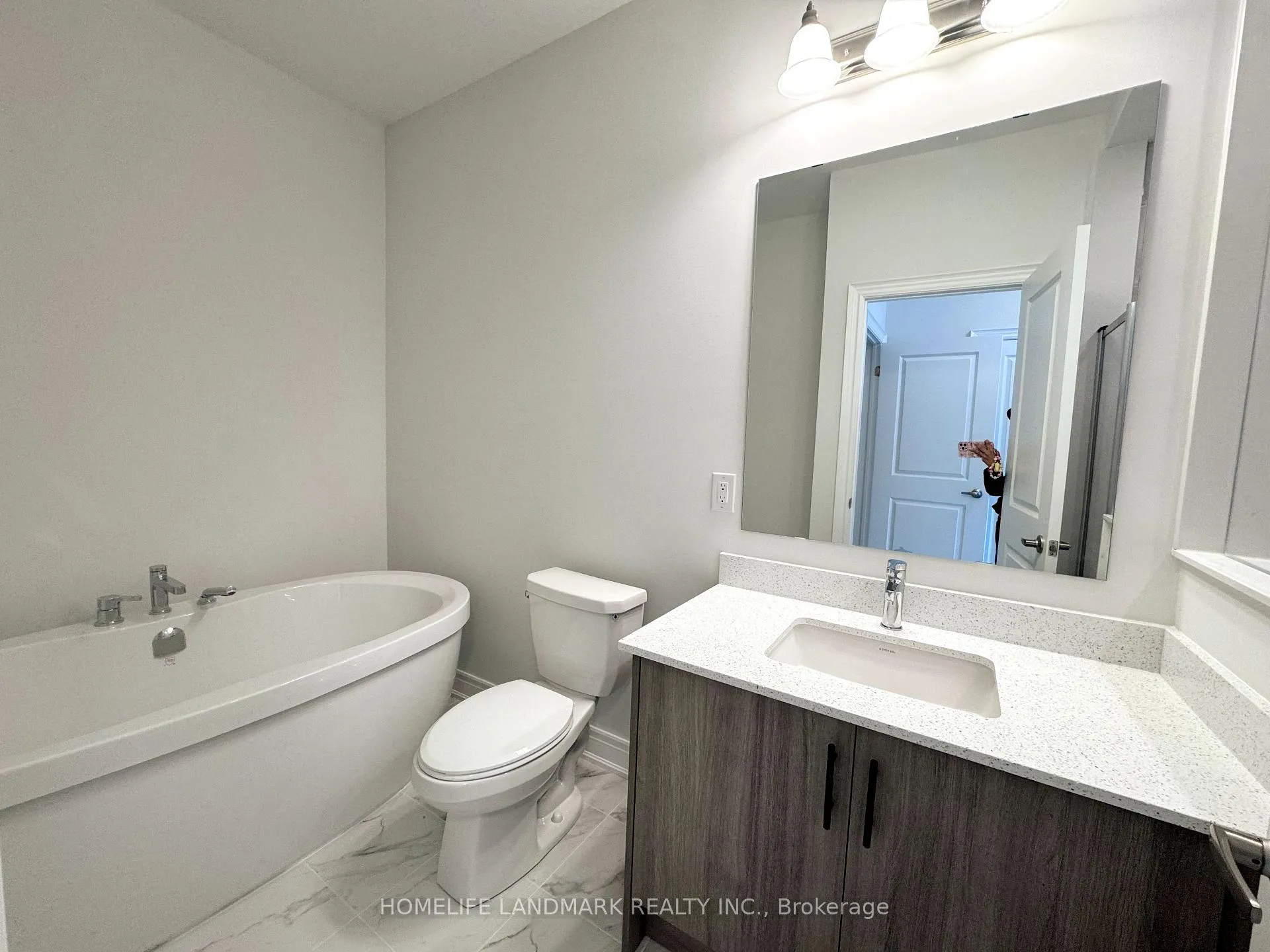 Photo 15 of 78 Selina Rose Street, Markham, Rural Markham — HOMEH