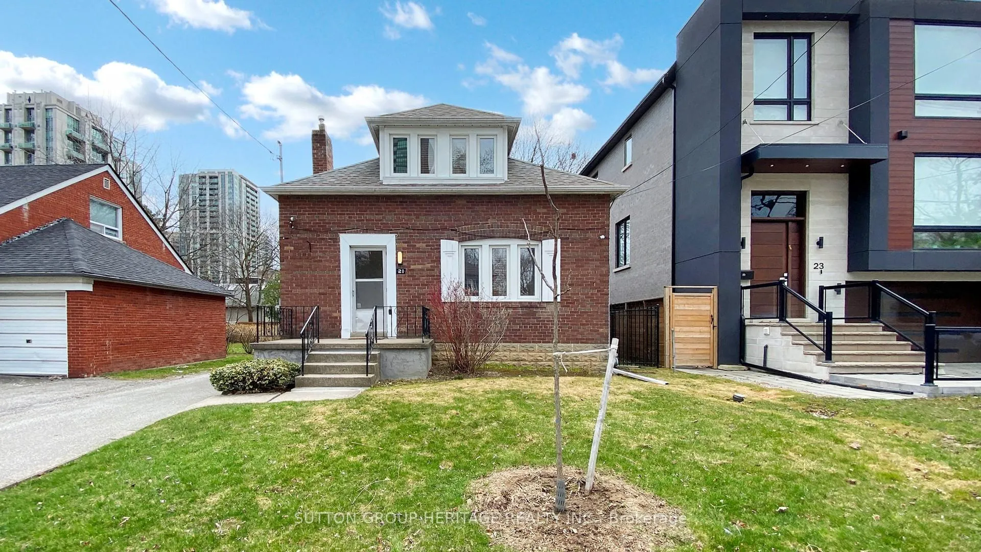 Front of 21 Johnston Avenue