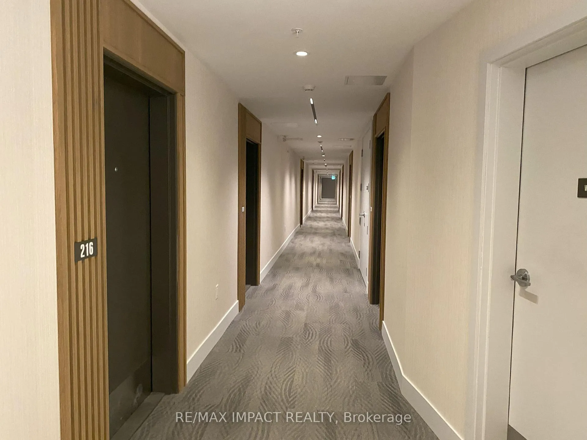 Photo 11 of Unit 224, 385 Arctic Red Drive, Oshawa, Windfields — HOMEH
