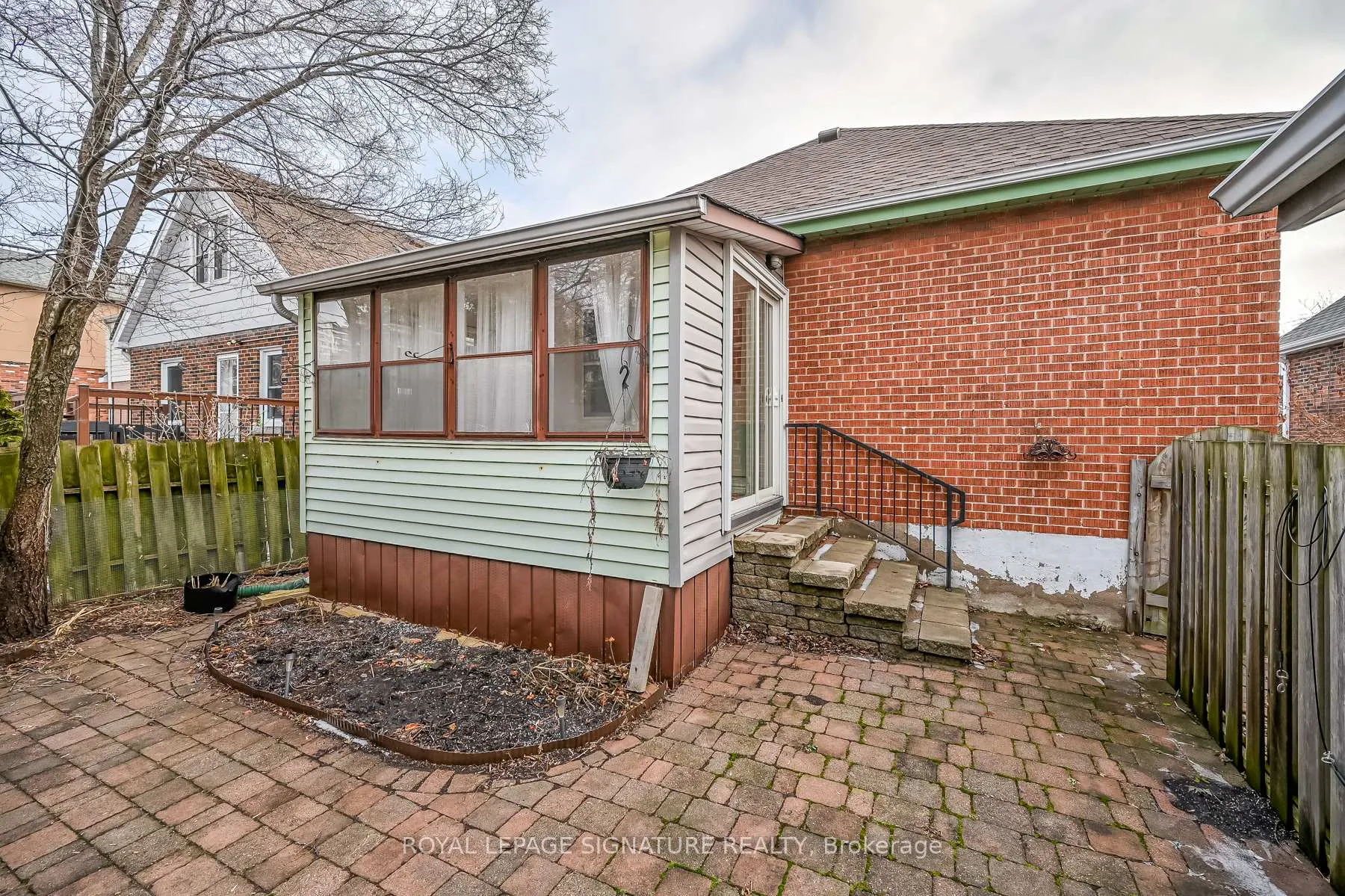 Photo 3 of 46 East 36 Street, Hamilton, Raleigh — HOMEH
