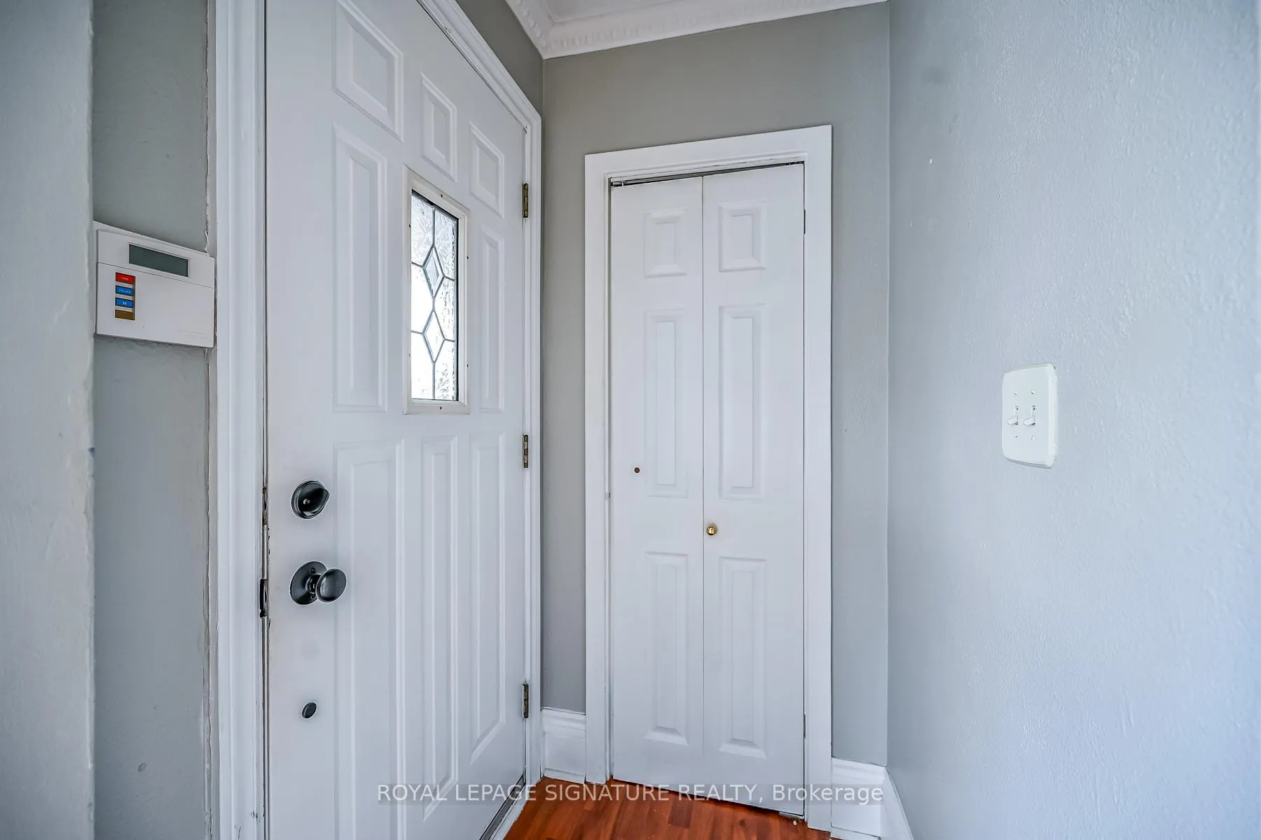 Photo 8 of 46 East 36 Street, Hamilton, Raleigh — HOMEH