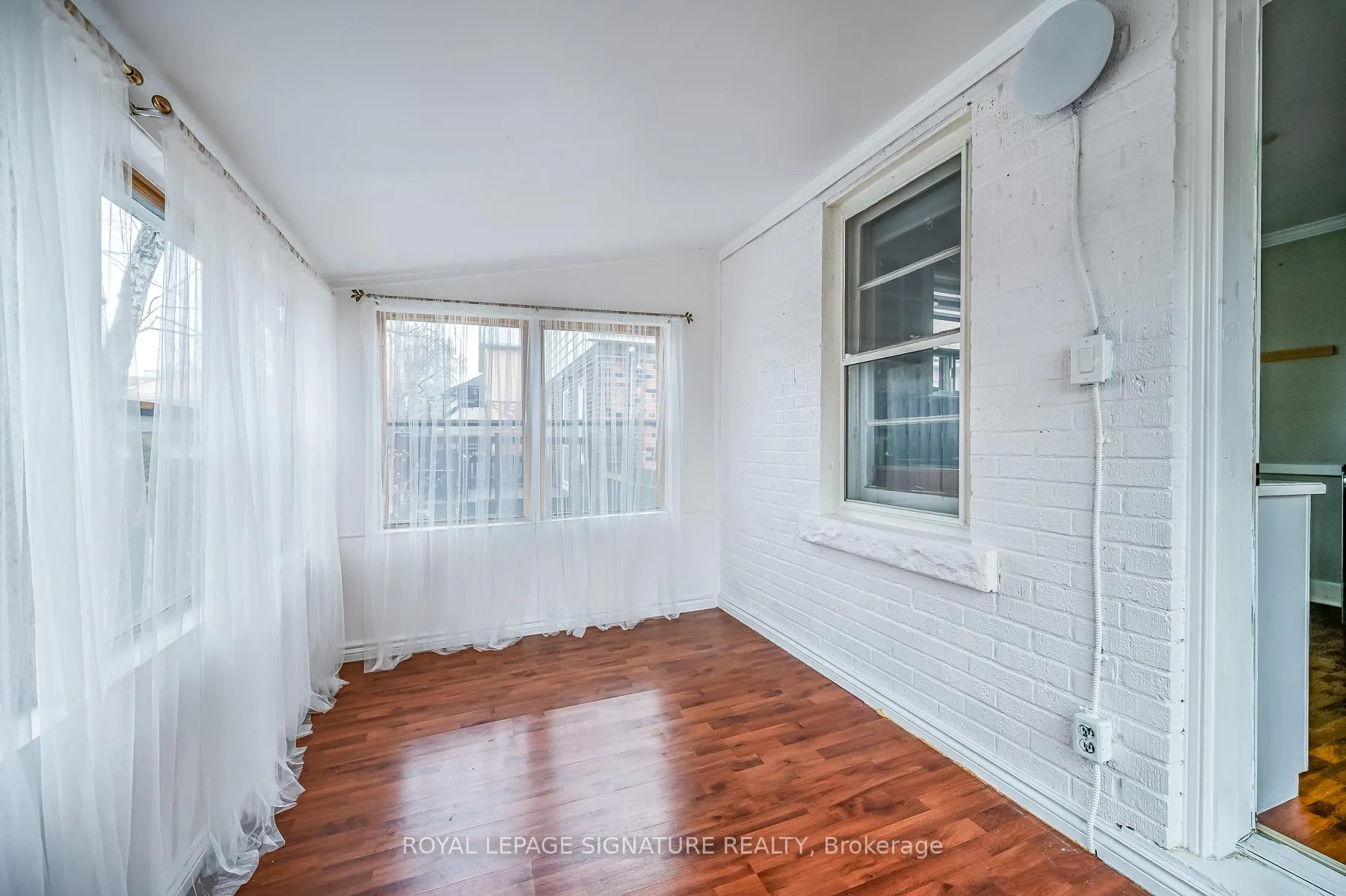 Photo 18 of 46 East 36 Street, Hamilton, Raleigh — HOMEH
