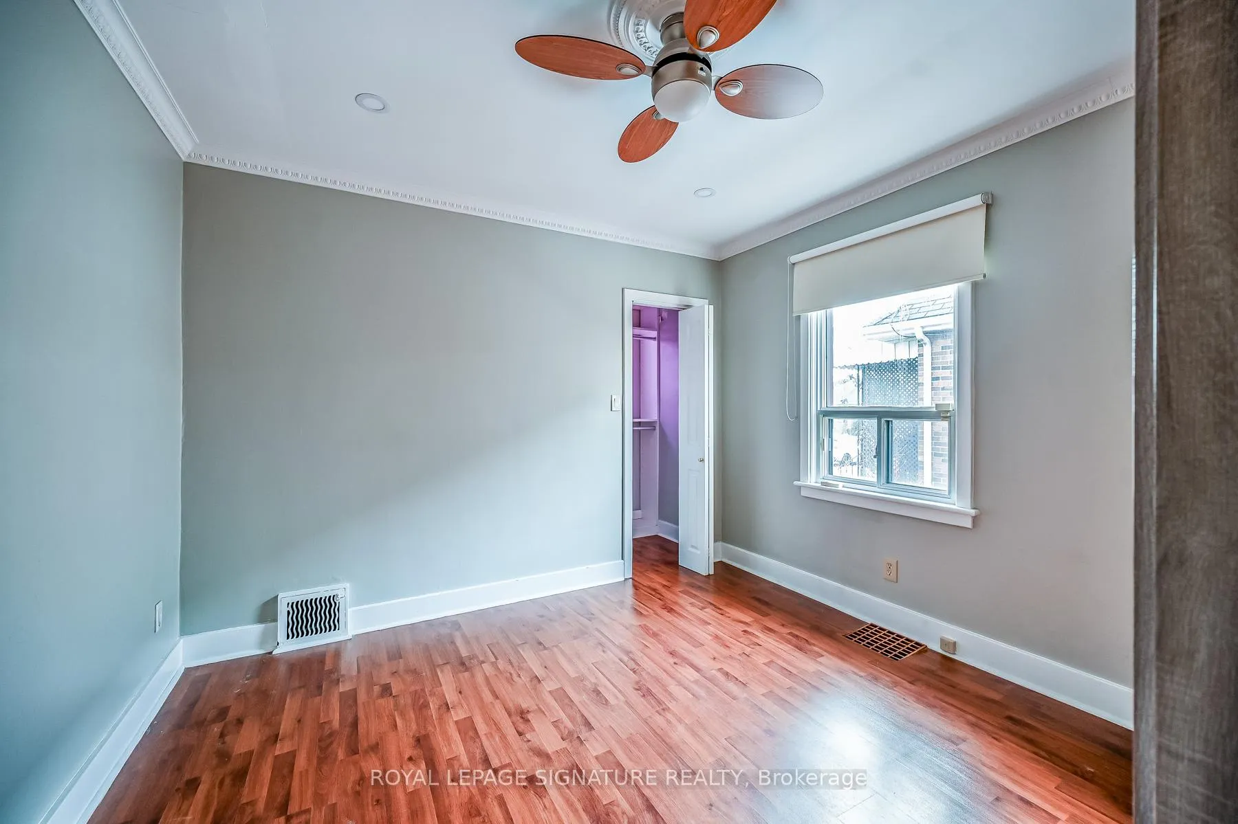 Photo 21 of 46 East 36 Street, Hamilton, Raleigh — HOMEH