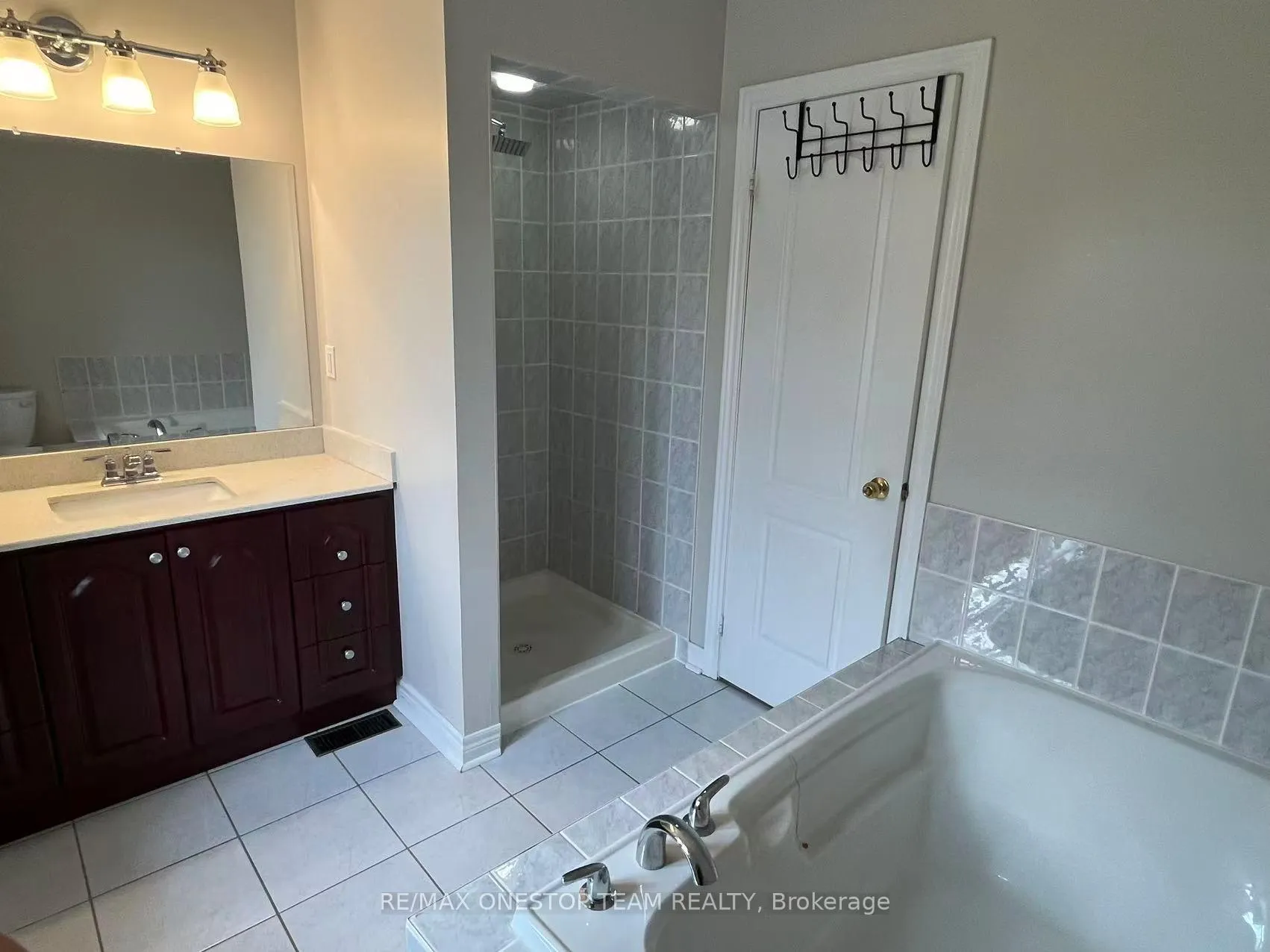 Photo 13 of 2005 Bur Oak Avenue, Markham, Greensborough — HOMEH