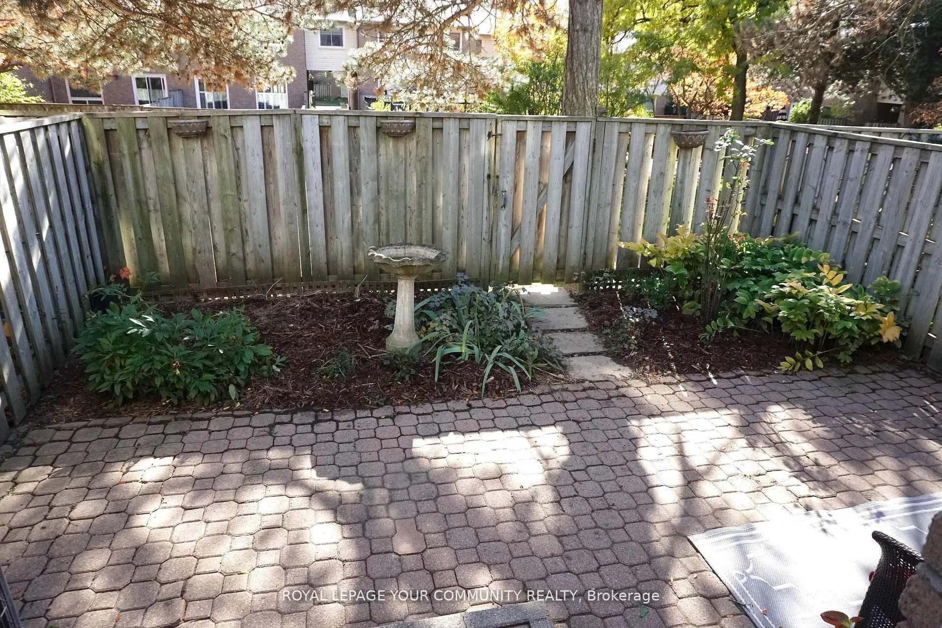 Photo 21 of 39 Knightsbridge Way, Markham, Markham Village — HOMEH