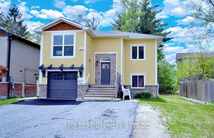 Front of Unit lower, 222 Phillips Street